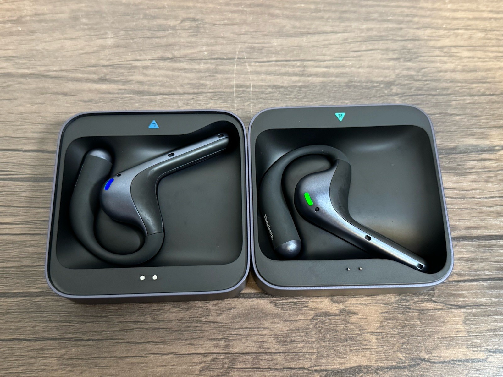 Timekettle W4 Pro AI Interpreter Earbuds W/ Charging Case AQ2G-W4 Pro USED ONCE