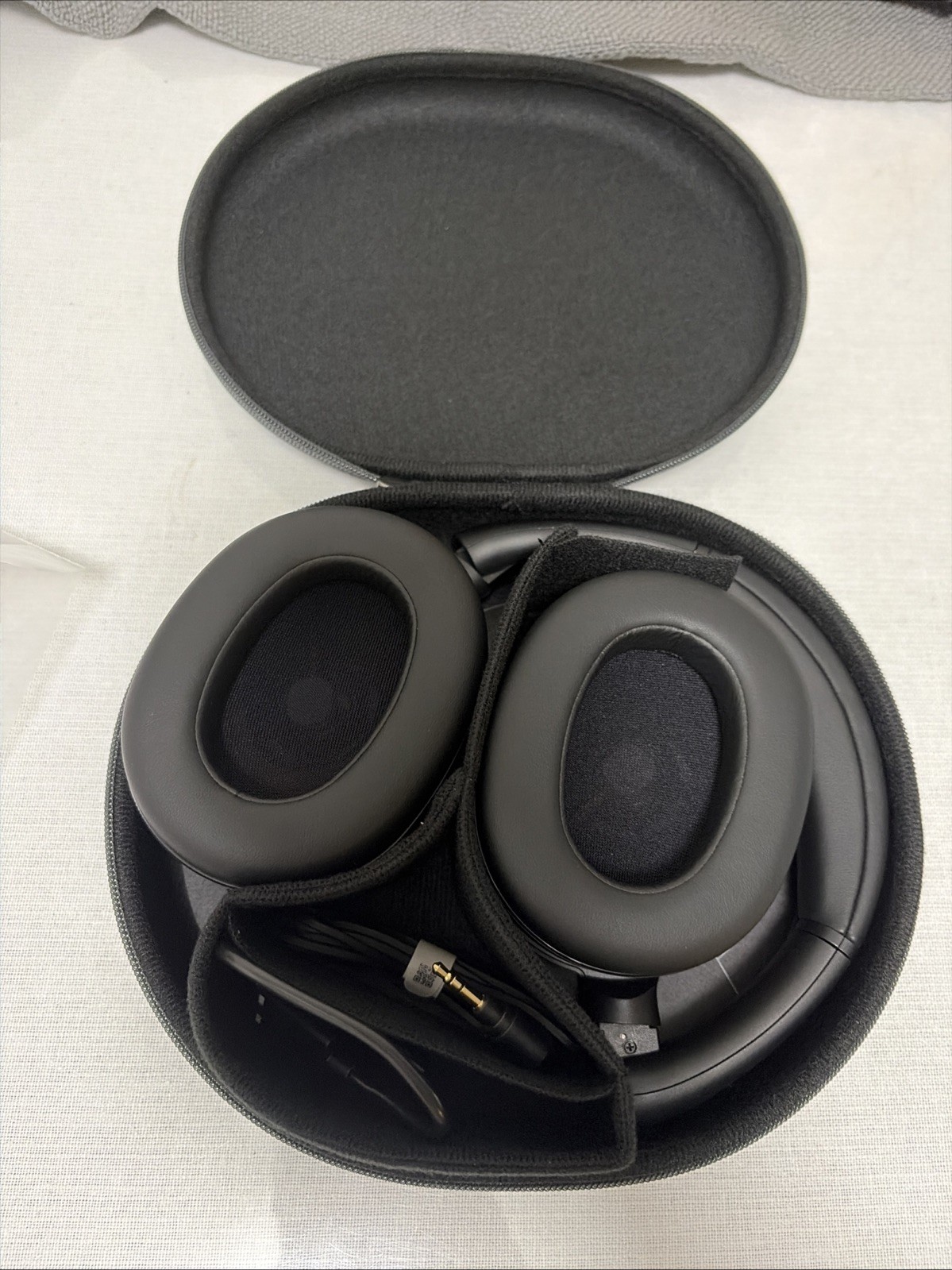 Sony WHULT900N/B ULT WEAR Wireless Noise Canceling Headphones Black