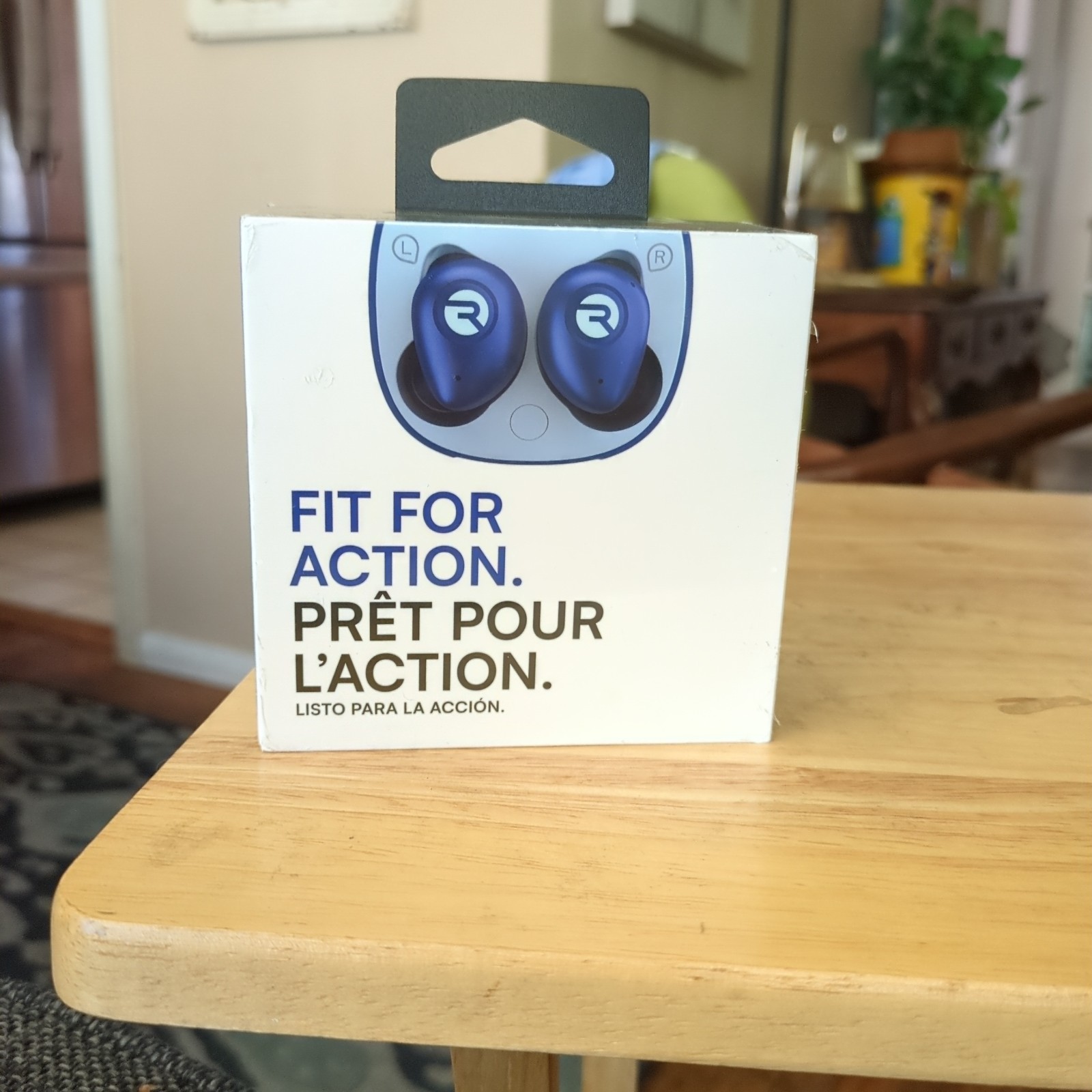 Raycon The Fitness Earbud Wireless Noise Canceling Headphones