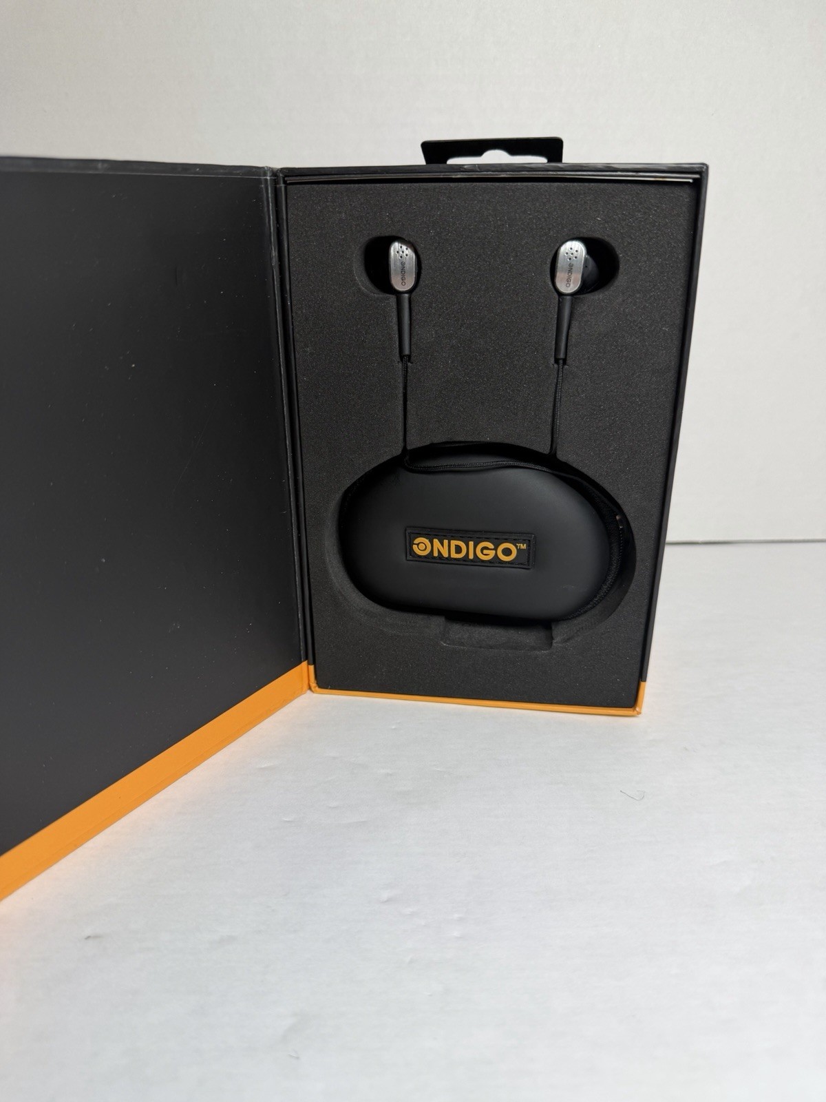 Ondigo HD360 High Performance Sound Isolation In Ear Headphones – Black B12