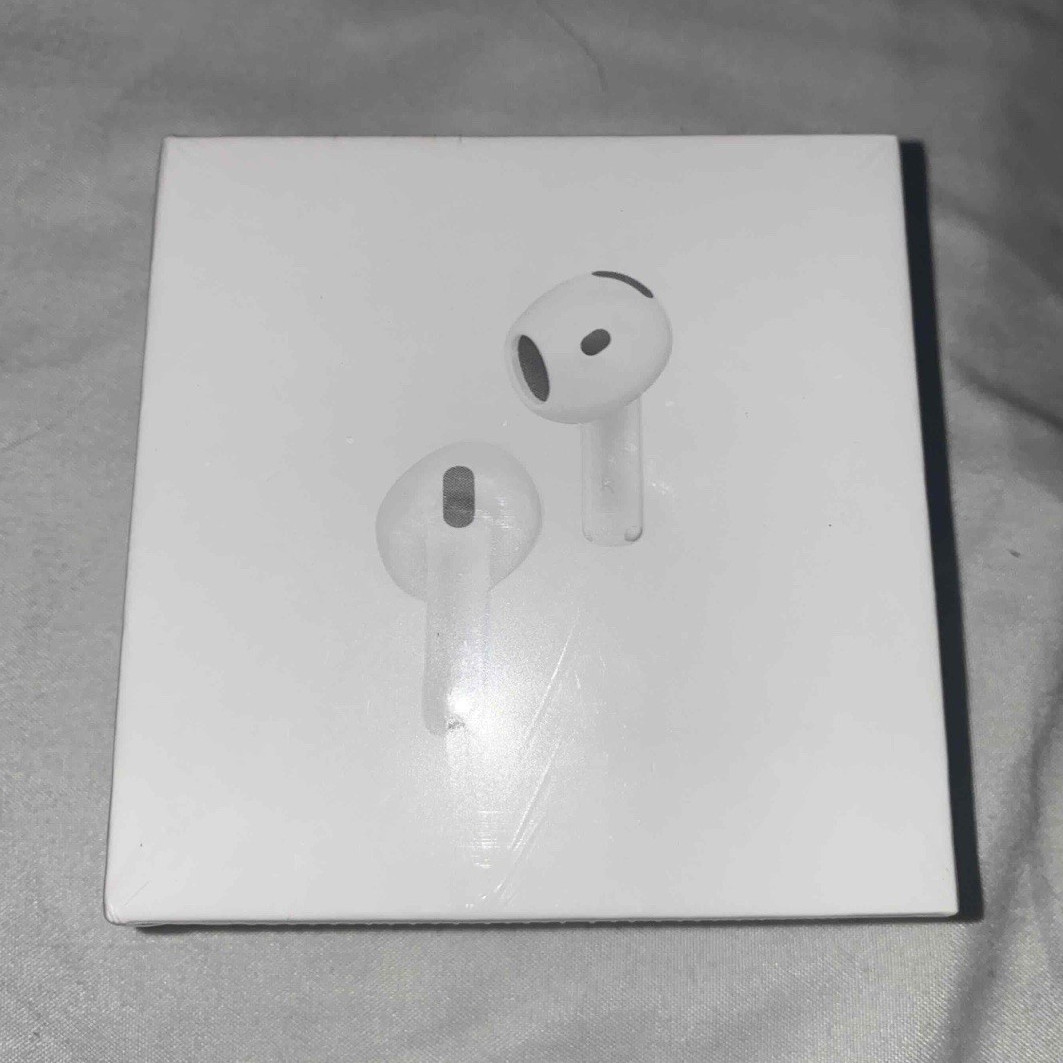 Apple AirPods 4 Active Noise Cancellation White Bluetooth Earbuds
