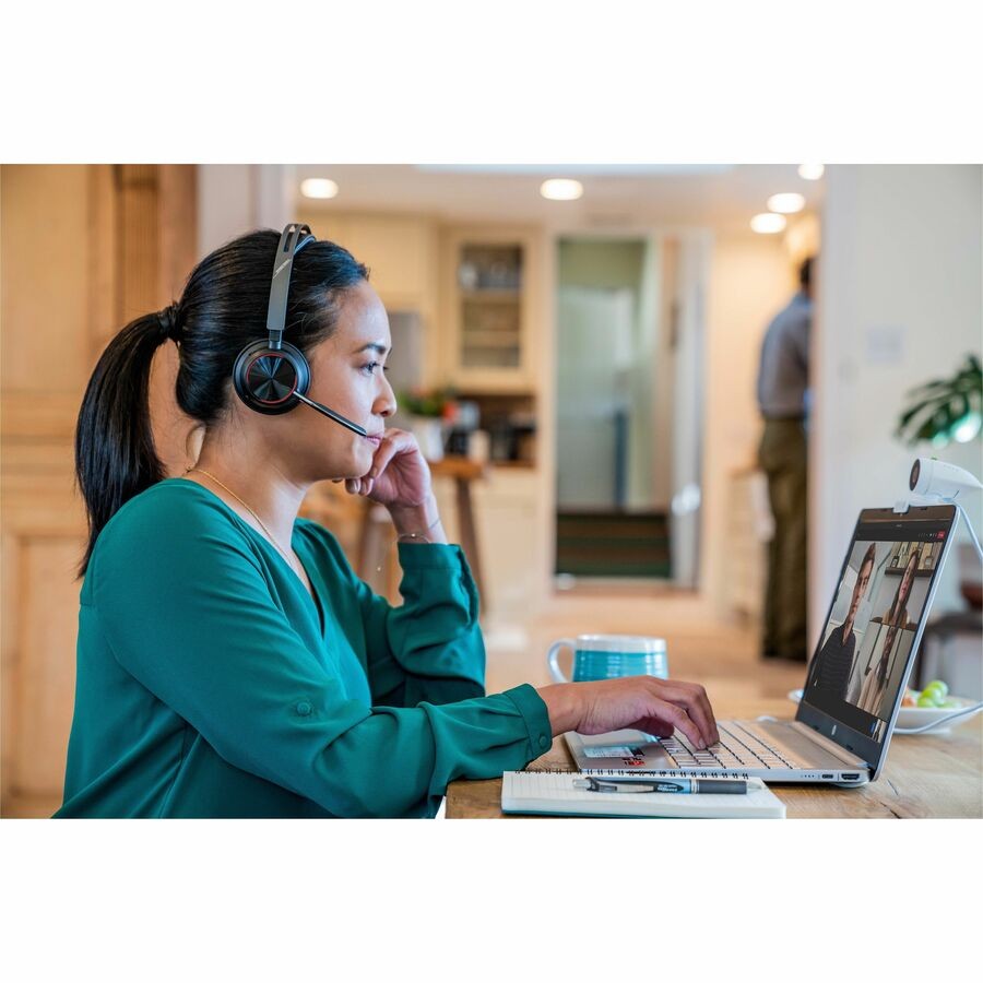 Poly Voyager Focus 2 USB-C-C Headset + USB-C/A Adapter