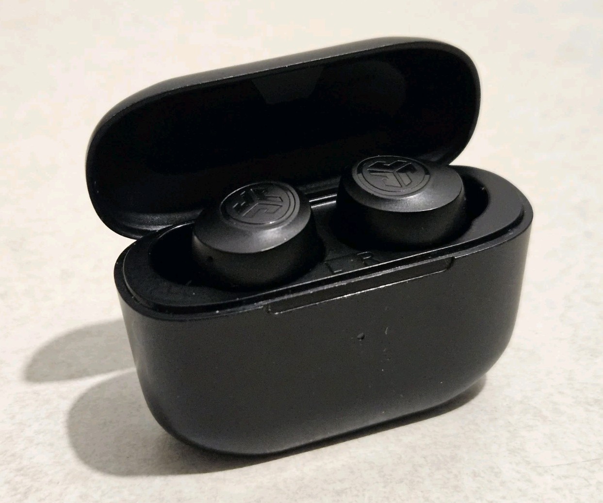 JLab GO Air POP True Wireless In-Ear Headphones – Black – TESTED WORKING