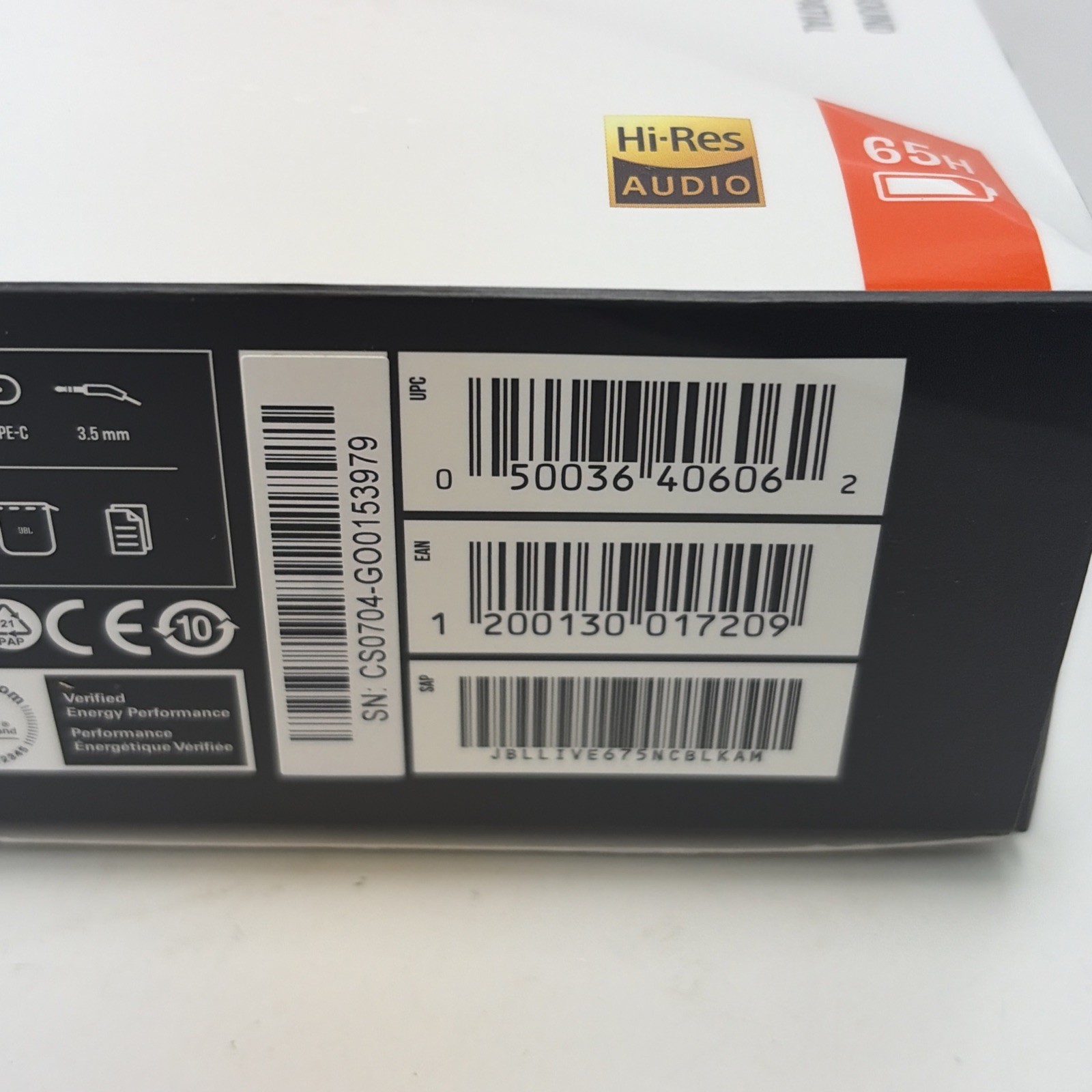 JBL Live 675NC wireless on-ear headphones, New, Open Box