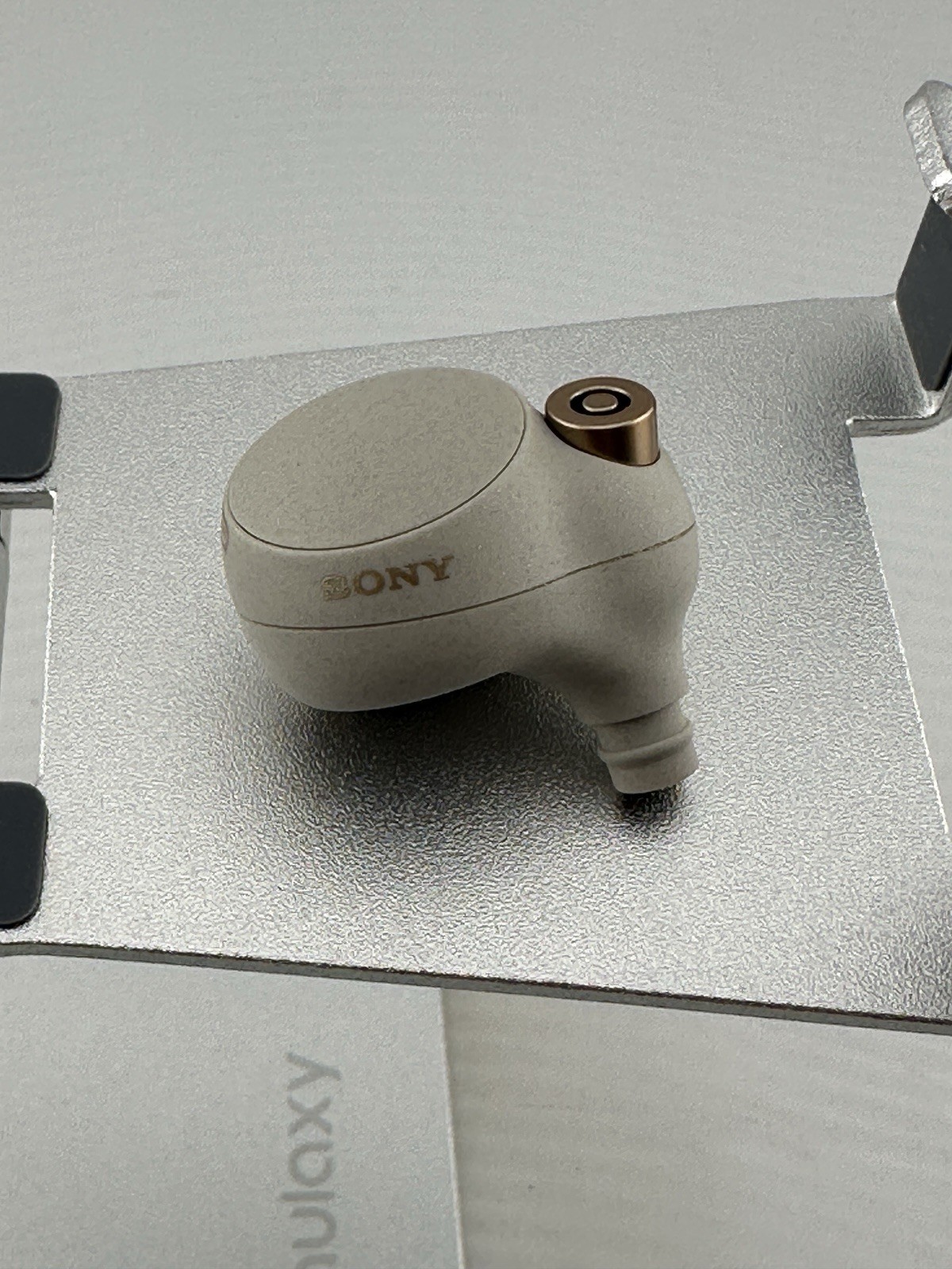Sony WF-1000XM4 Replacement Original Left Earbud FIRMWARE 2.3.1 Used Silver