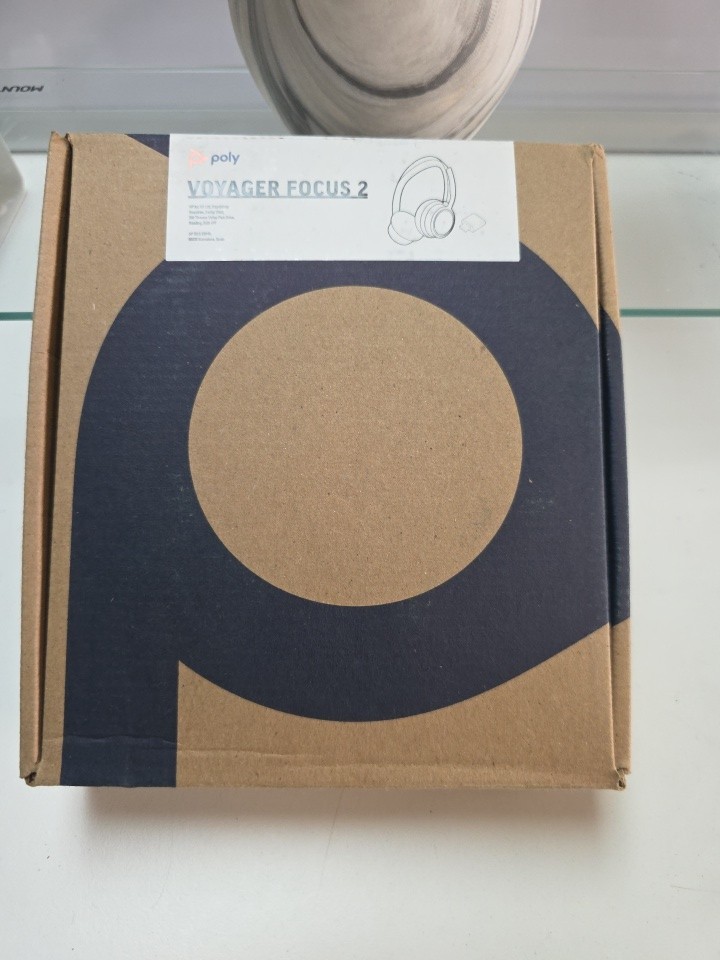 Poly Voyager Focus 2. New Open Box Free Delivery See Pictures.
