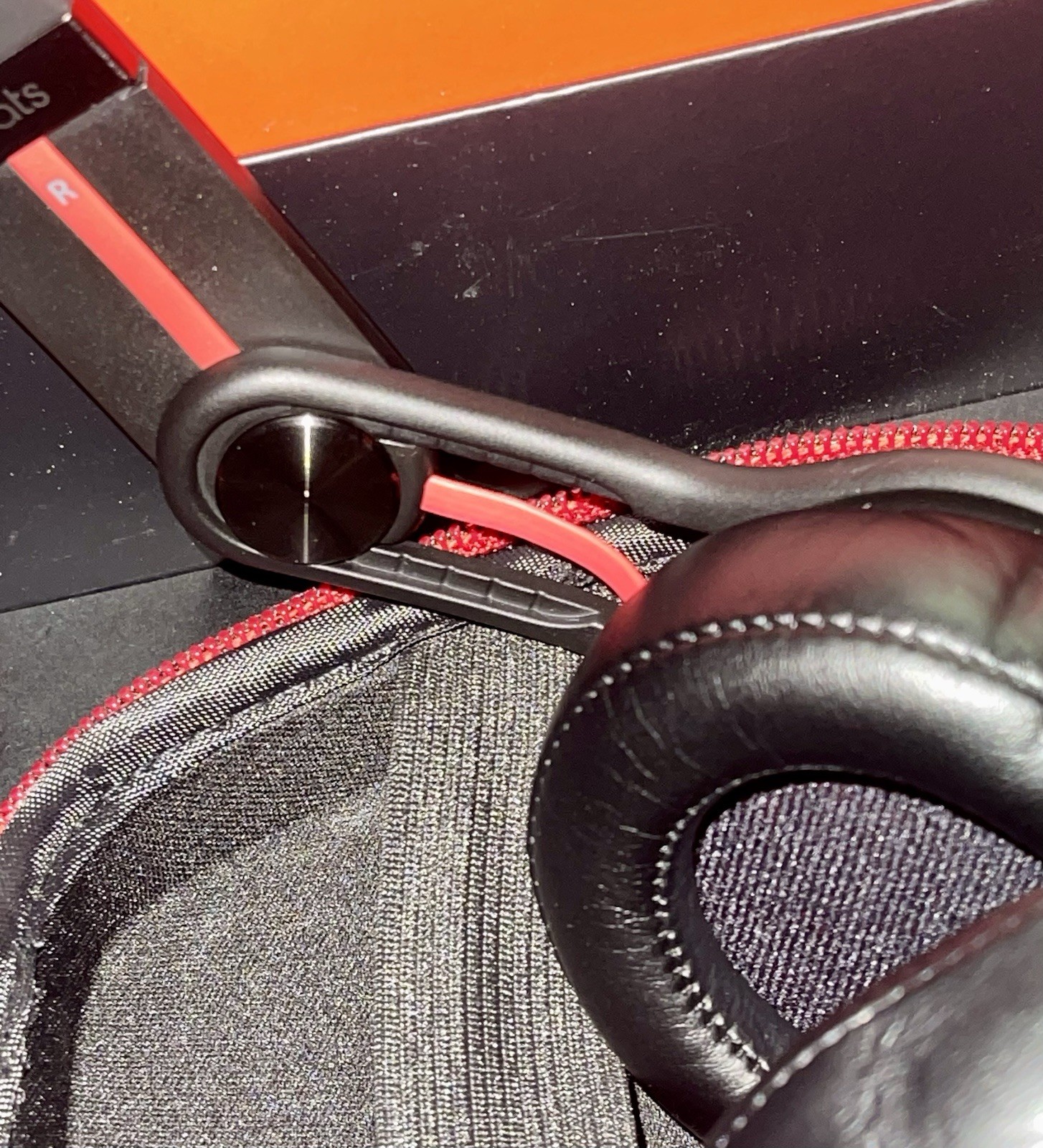 BEATS MIXR MIXER DJ Professional WIRED Headphones Matte Black FINISH