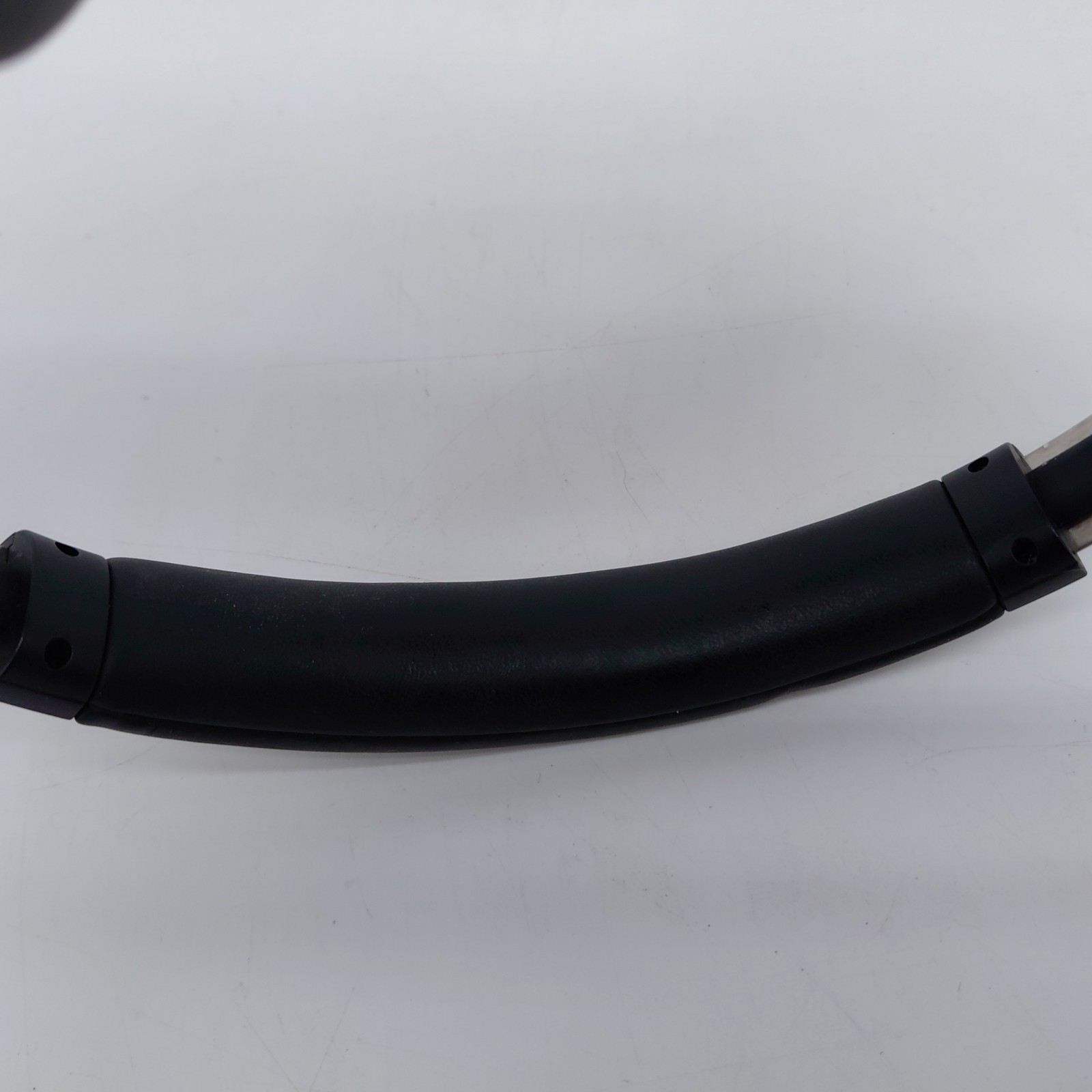 Sony WH-CH720N Noise Canceling Wireless Headphones w USB-C Cord and Charger