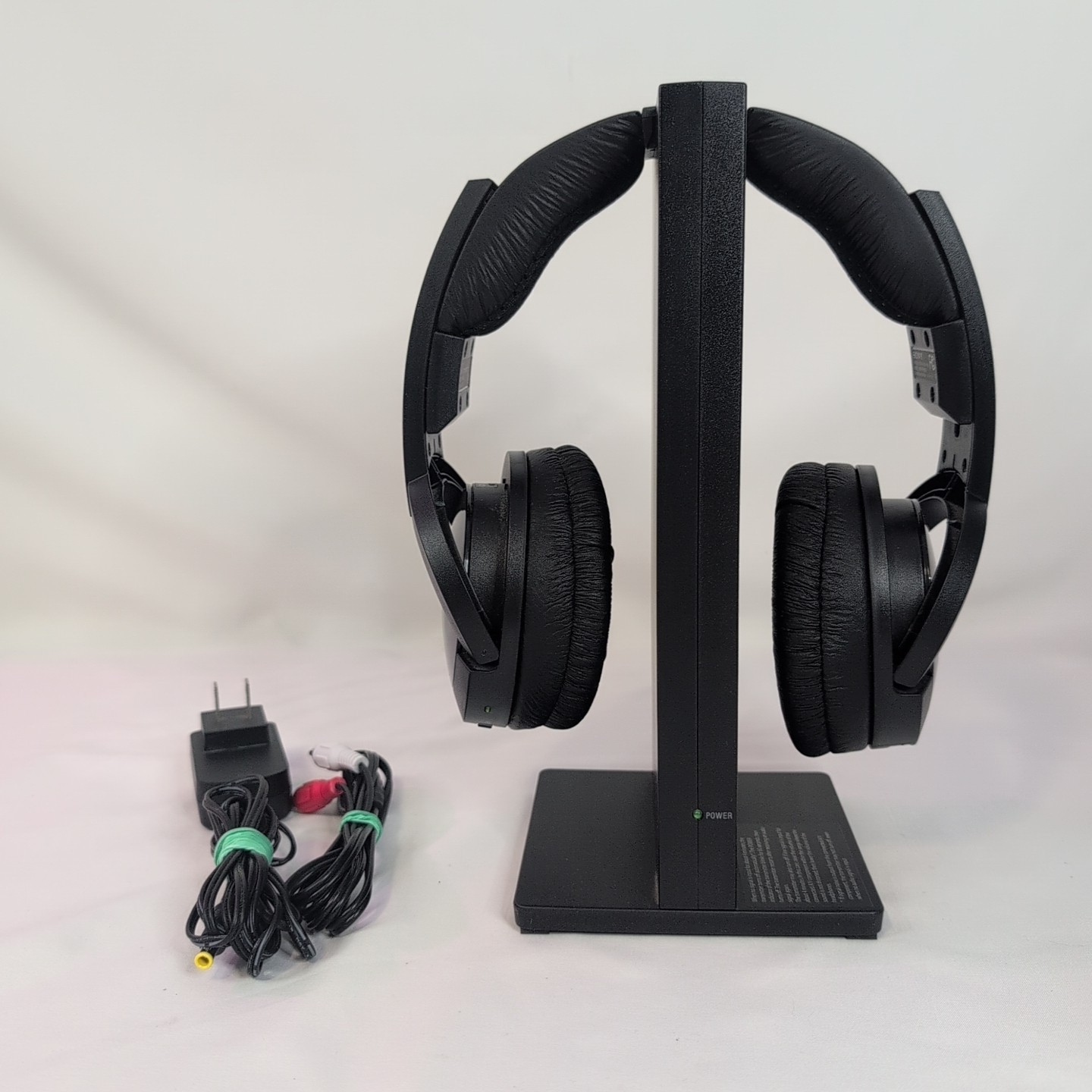 Sony MDR-RF985RK Over Ear Headphones – Black