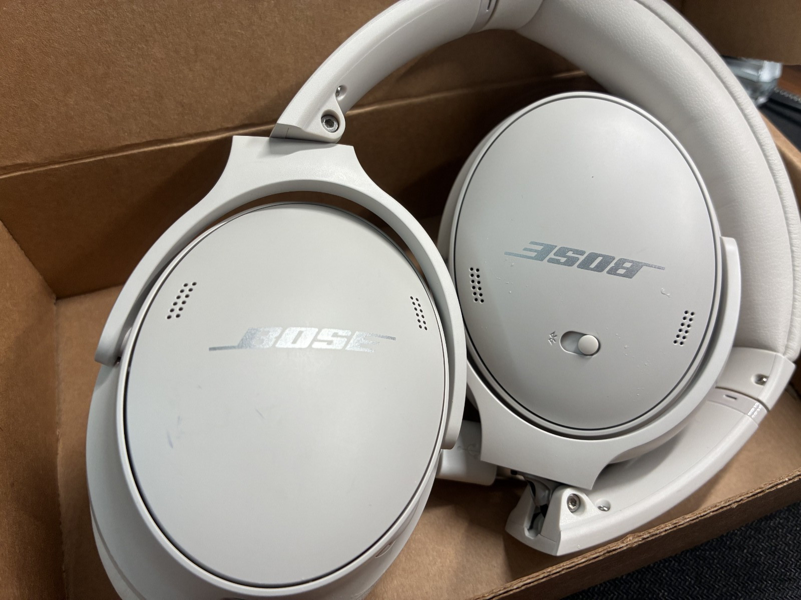 Bose QuietComfort 45 QC45 Noise Cancelling Wireless Bluetooth Headphone – White