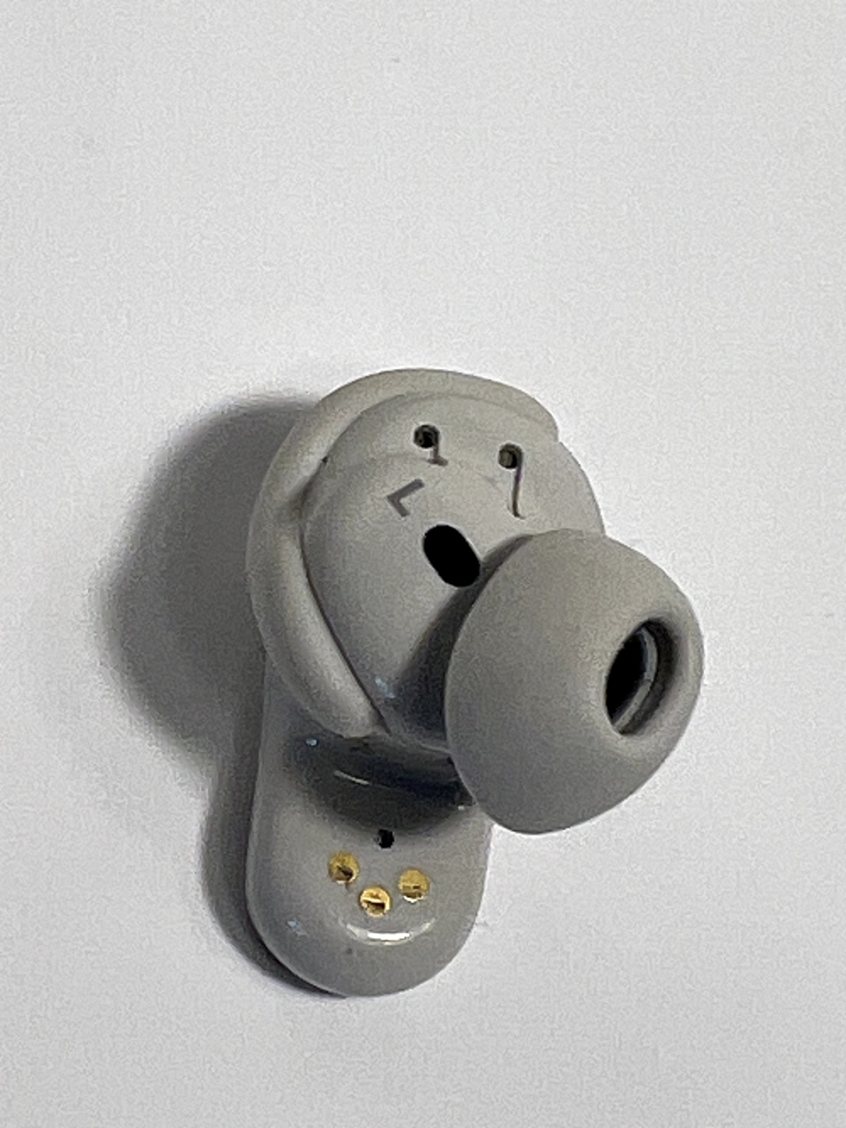 White Smoke Bose QuietComfort Ultra LEFT SIDE ONLY 441408 QUIET but working ASIS