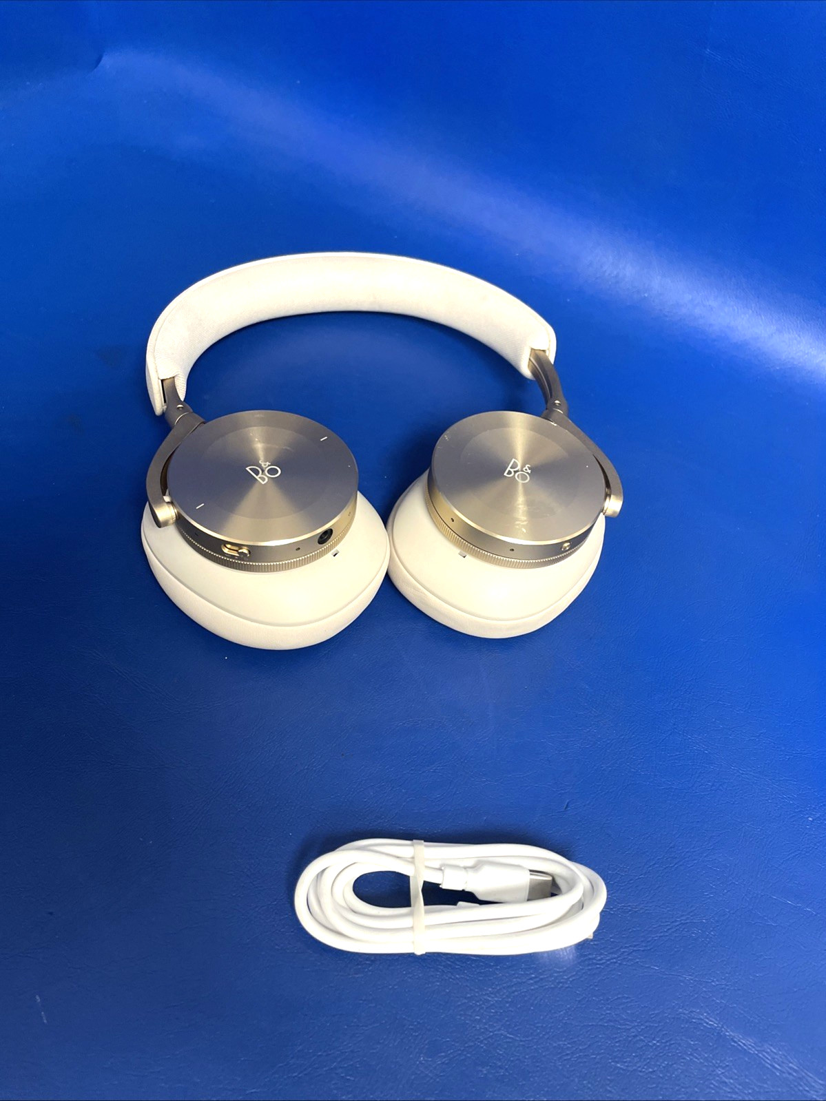 CLEAN BANG & OLUFSEN BEOPLAY H95 WIRELESS HEADPHONES.