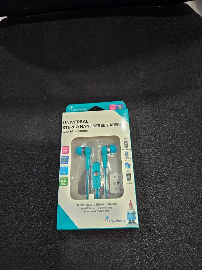 UNIVERSAL STEREO HANDSFREE EARBUGS WITH MICROPHONE NEW