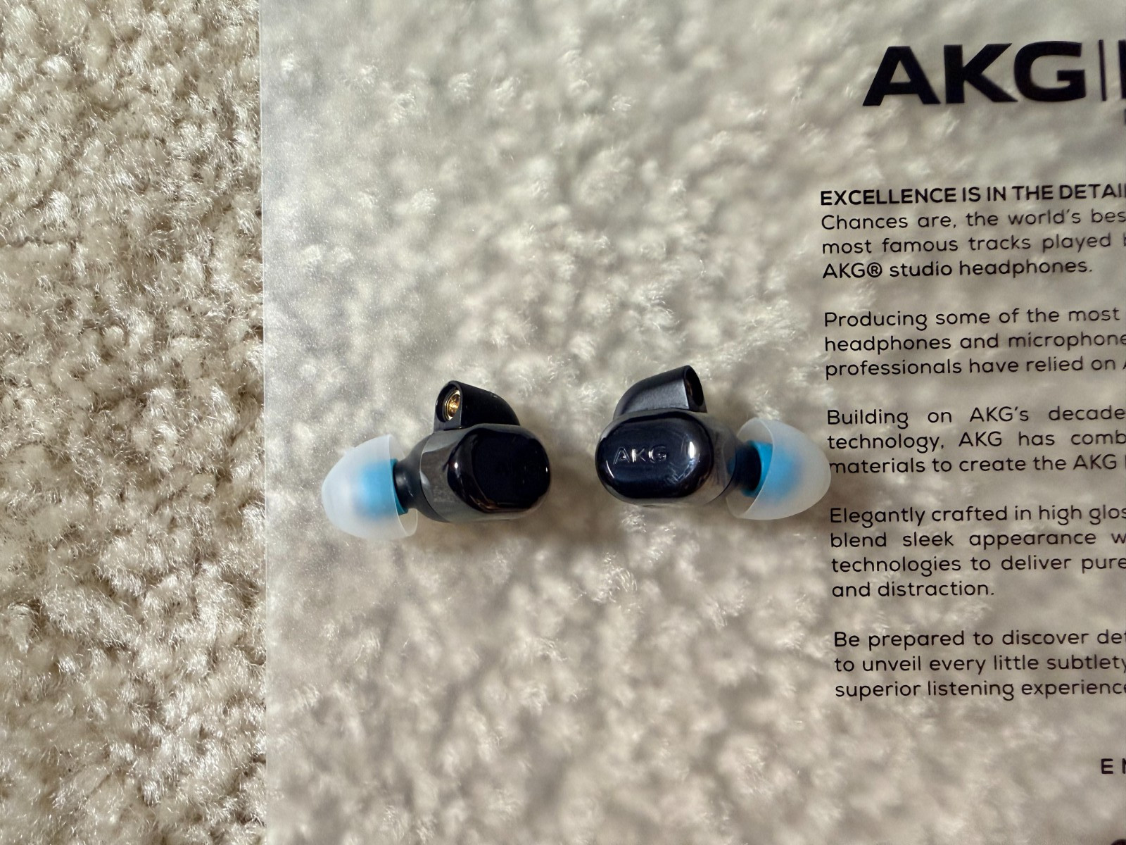 AKG N5005 Flagship Hybrid IEM Complete w/ All Accessories Less Than 20 Hours Use
