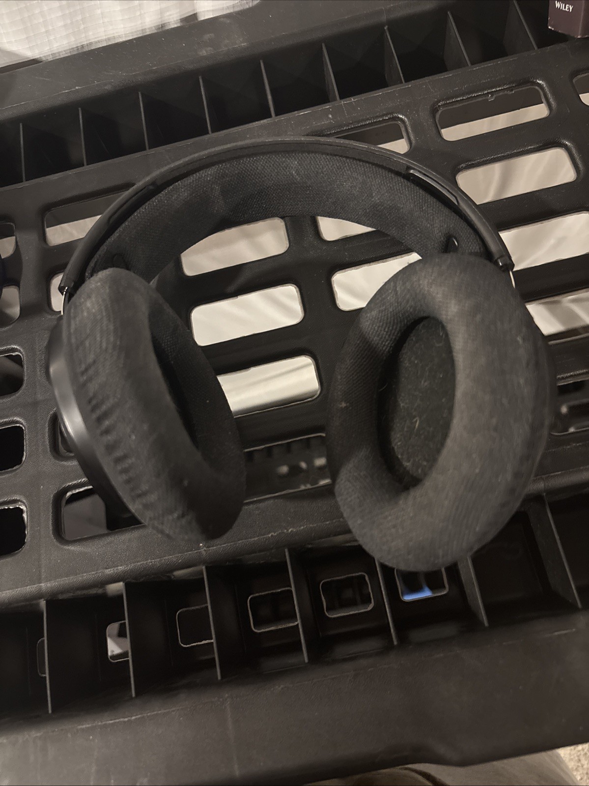 Philips SHP9500 HiFi Stereo Over-Ear Headphones – Black