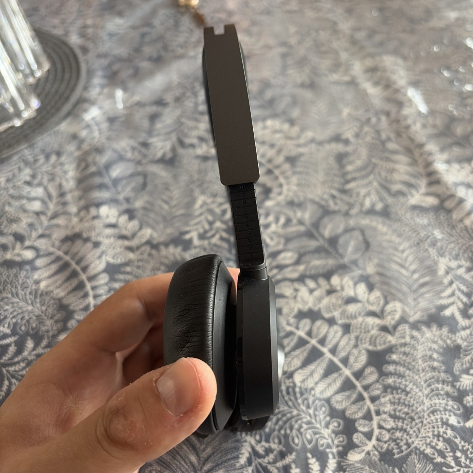 Hp Poly Voyager Focus 2 Bluetooth wireless headset (tested)