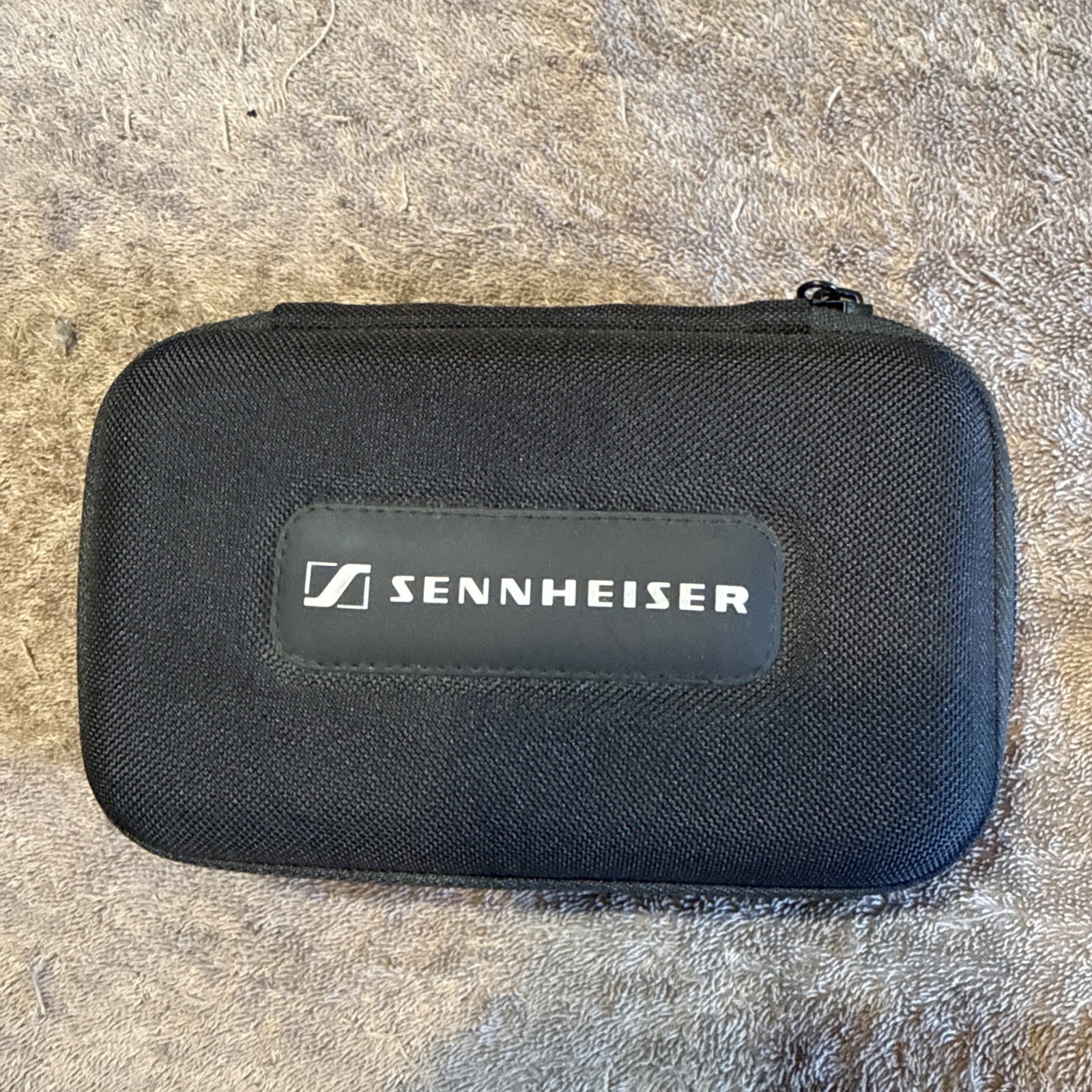 Sennheiser PXC250 Noise Gard Wired Travel Headset Color: Black