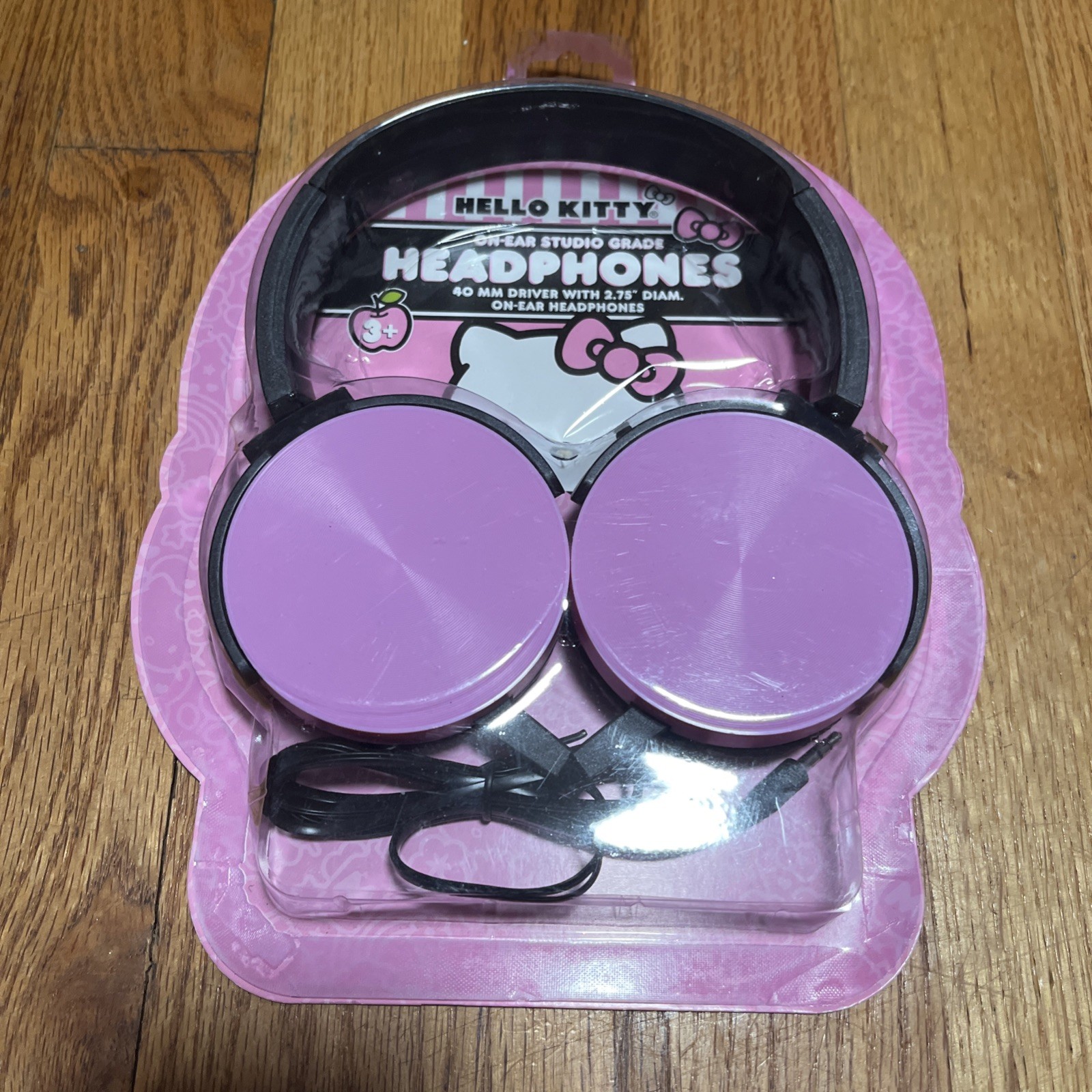 Hello Kitty On-Ear Stereo Headphones Pink Black Wired Laptop Tablet Gaming