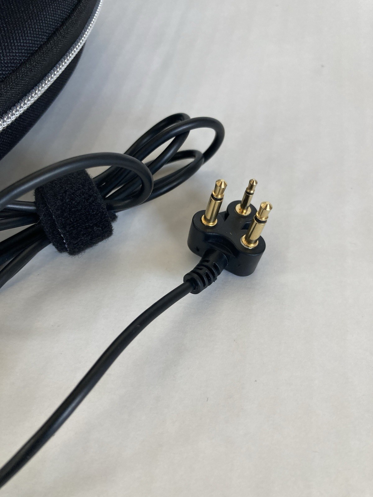 Air China Noise Cancelling Over The Head Earphones PREOWNED