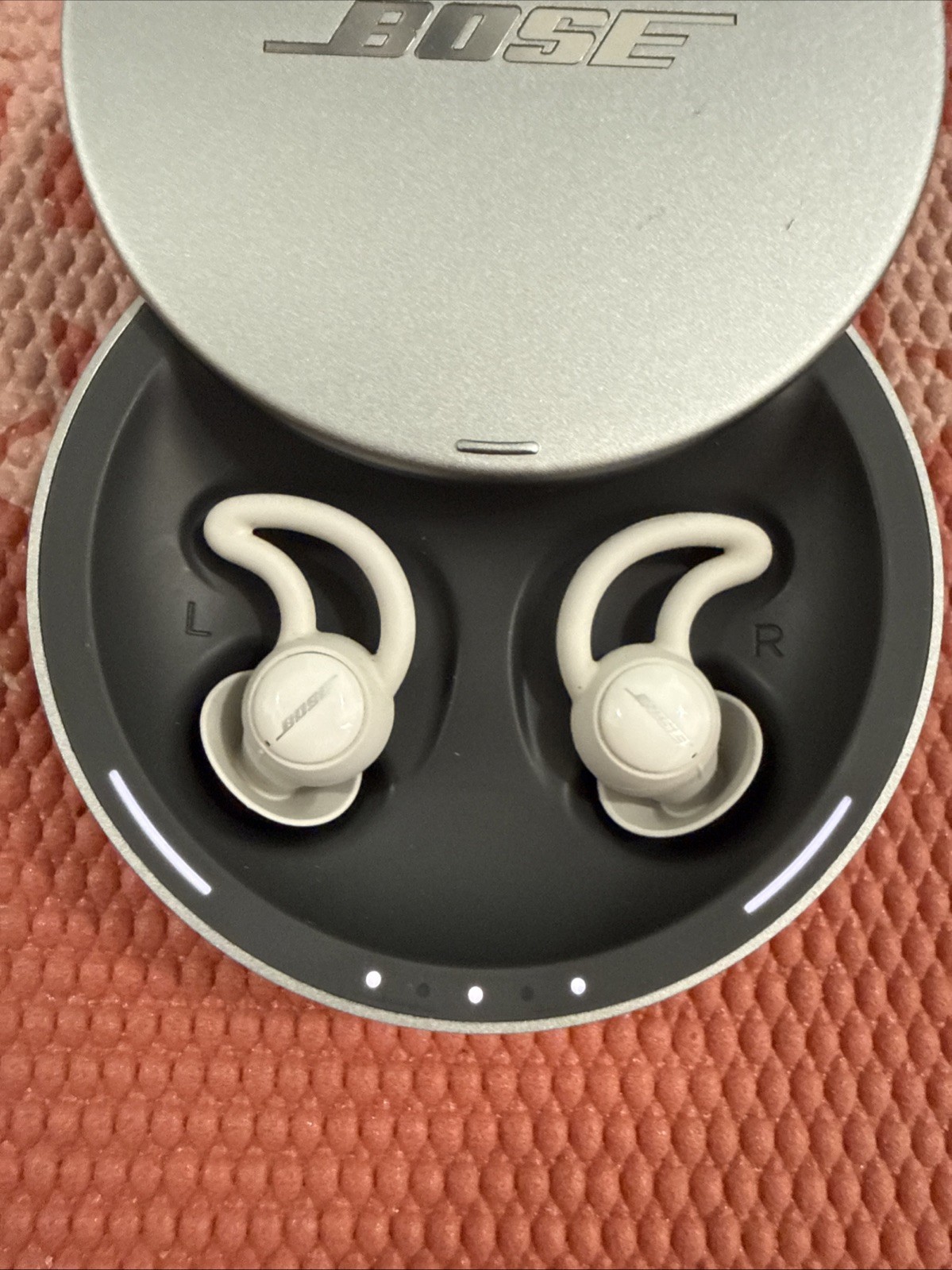 Bose Noise Masking Sleepbuds Wireless Earbuds White 424611 Untested