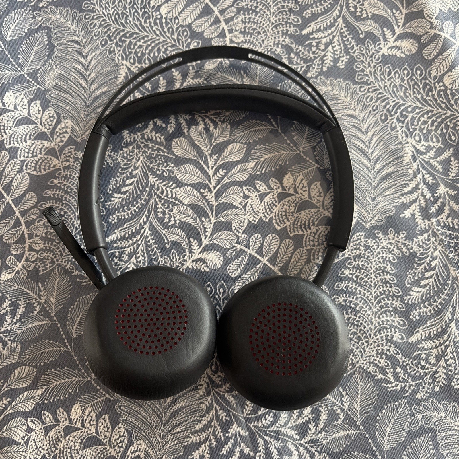 Hp Poly Voyager Focus 2 Bluetooth wireless headset (tested)