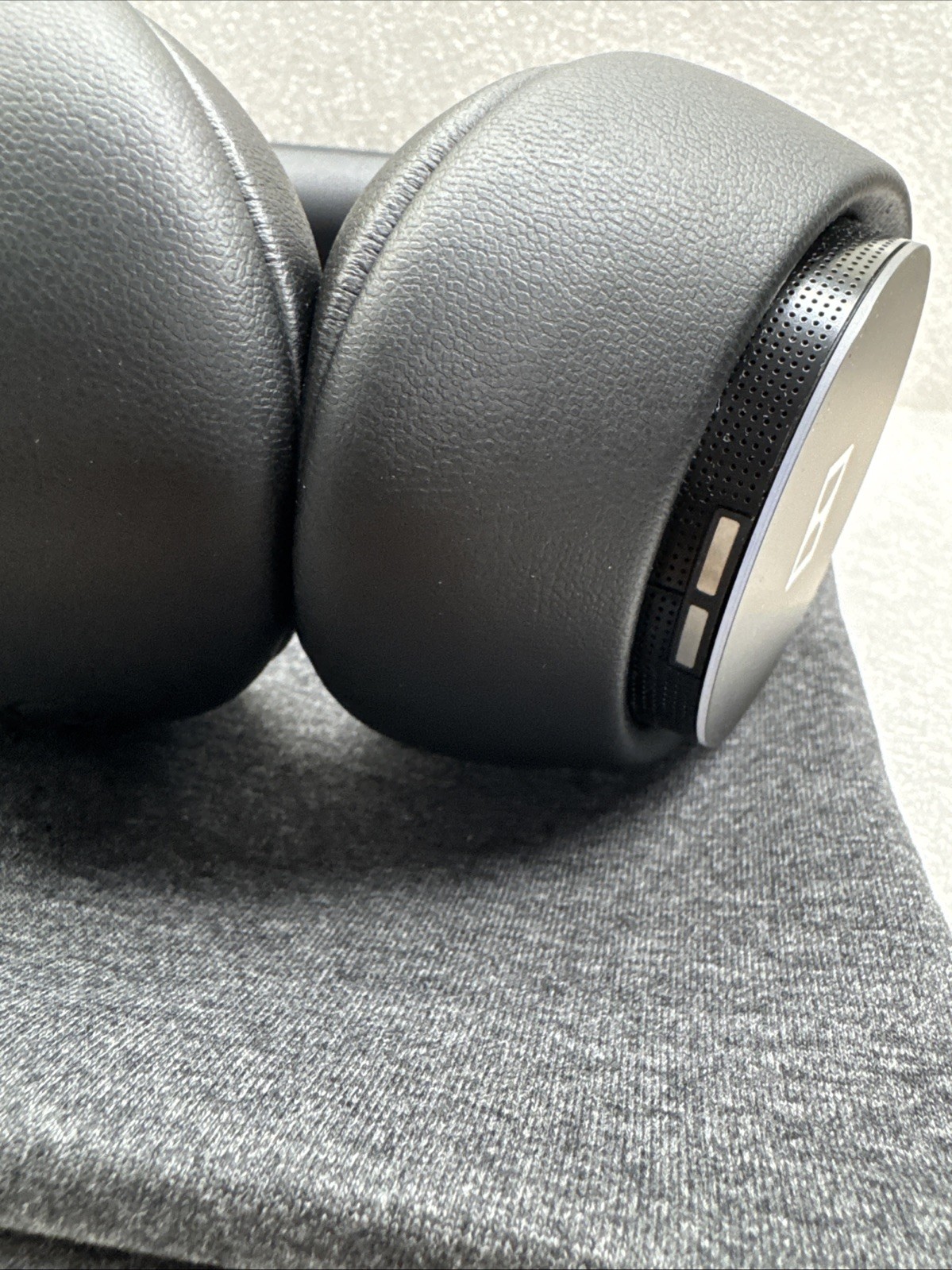 Used Dolby Dimension Wireless Headphones – Active Noise Cancellation Grade A