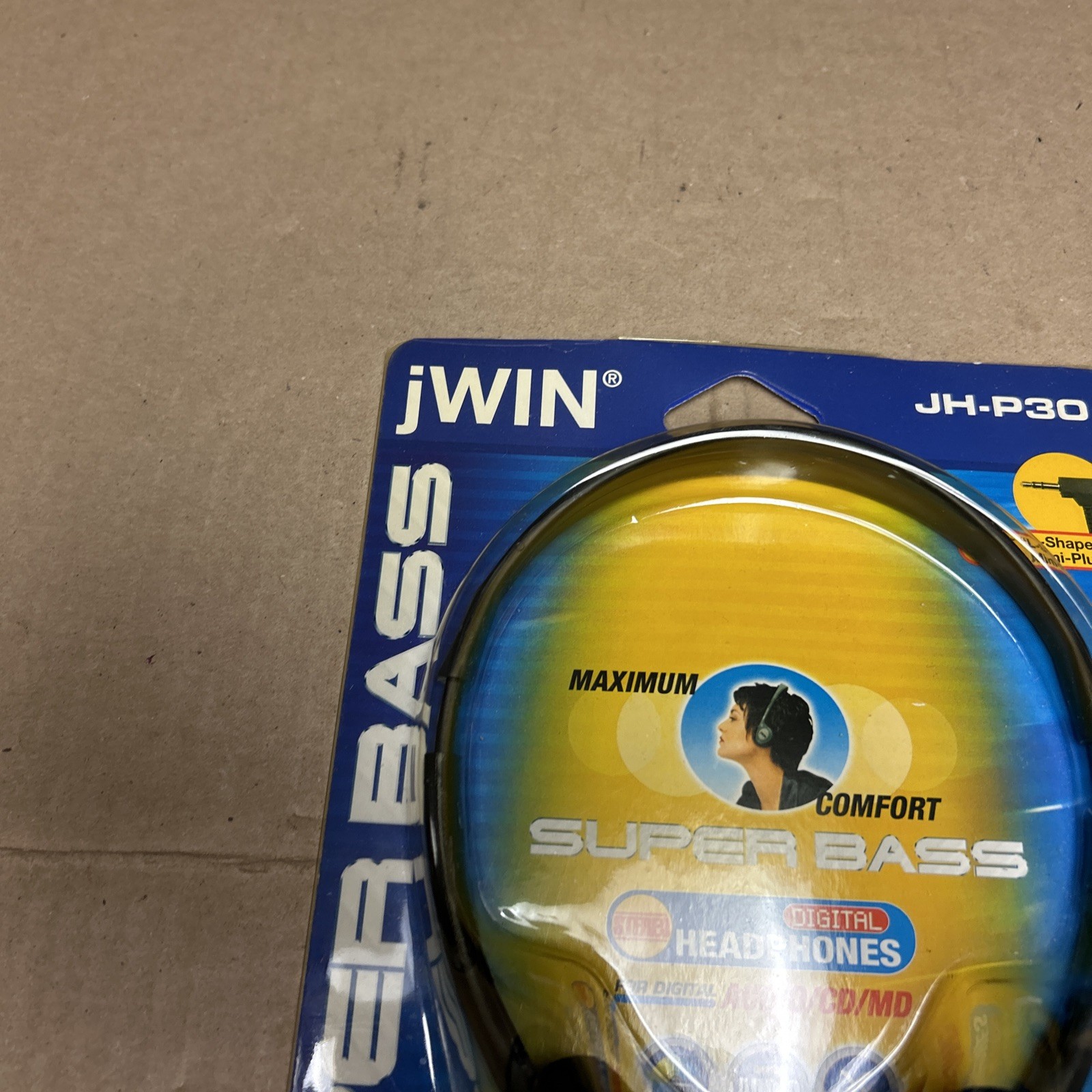 Jwin Super Bass Digital Headphones Light Weight JH-P30 New in Package