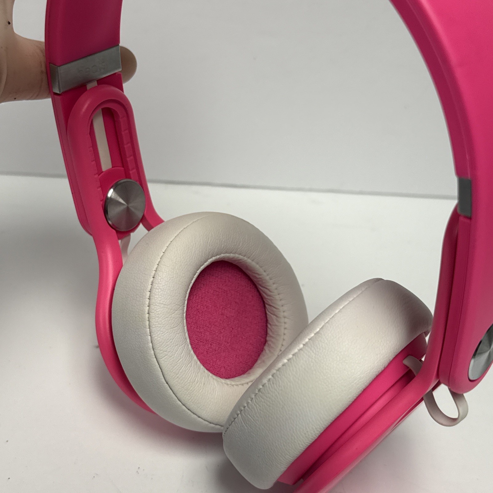 Beats by Dr. Dre MIXR Pink Over the Head DJ Headphones DISCONTINUED Rare Tested