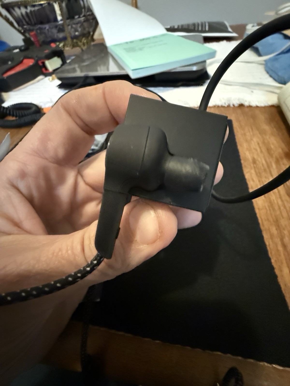 Bang & Olufsen Beoplay H5 Wireless Bluetooth Earbuds – Black. Tested! Read Desc