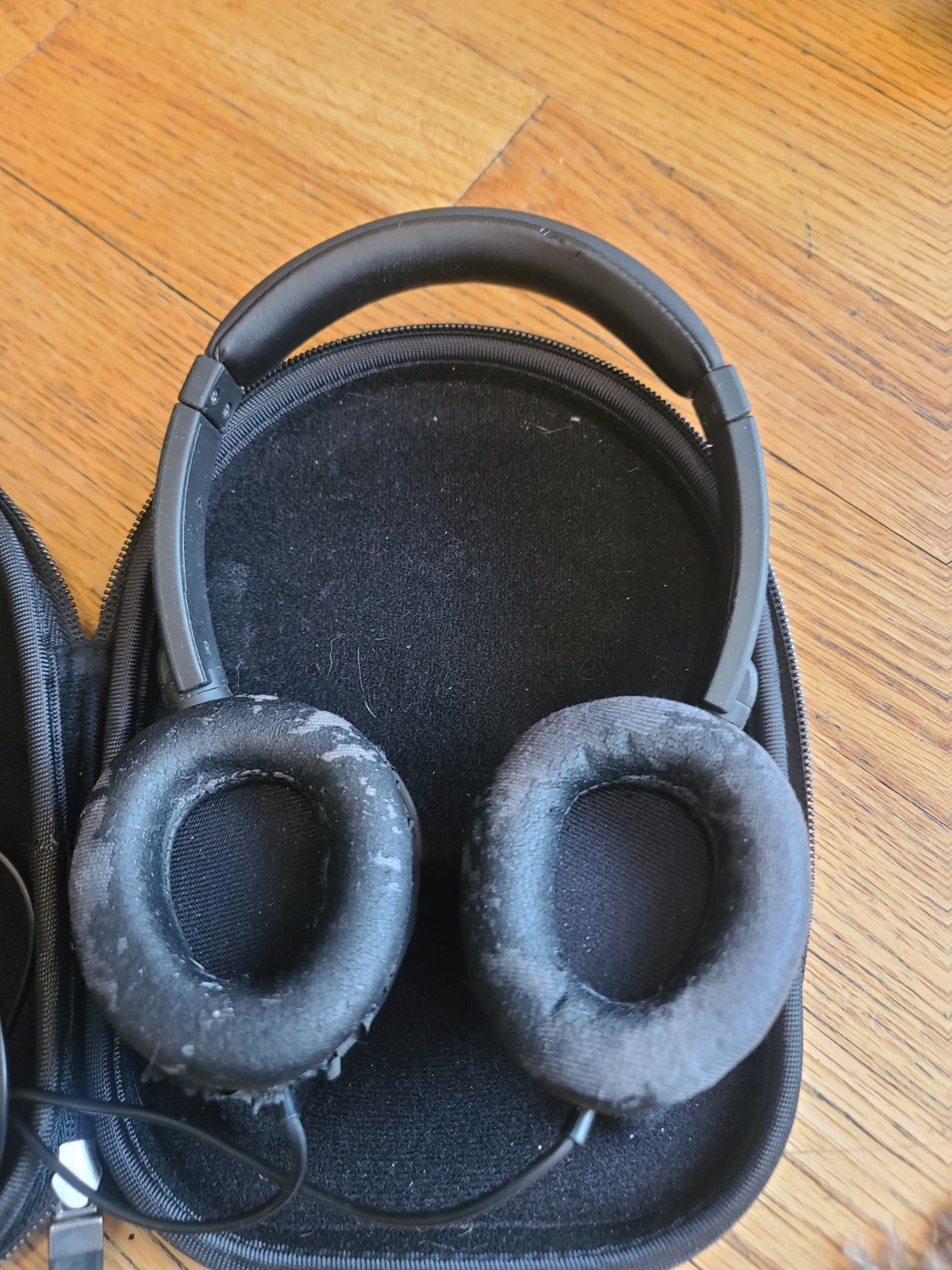 Vintage Klipsch On-Ear Headphones Reference One