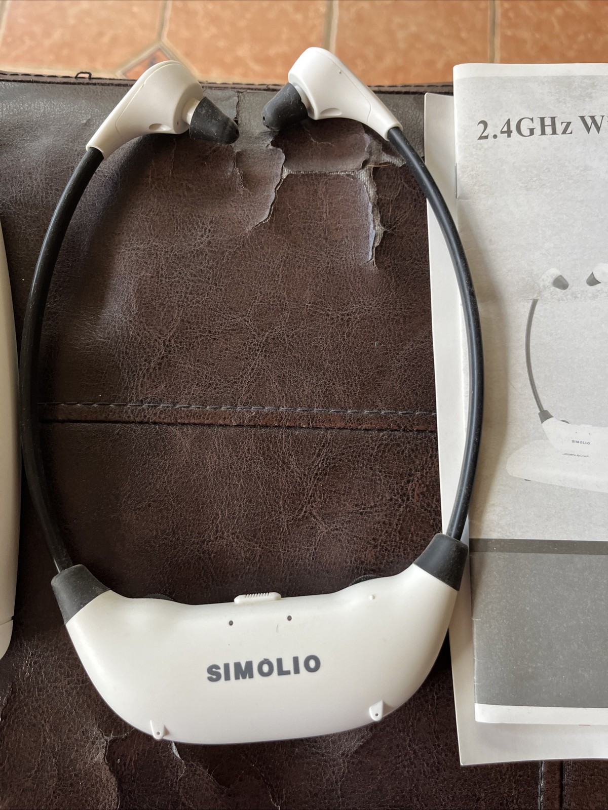 SIMOLIO Wireless TV Headphones with 2.4G Digital Transmitter Charging Dock