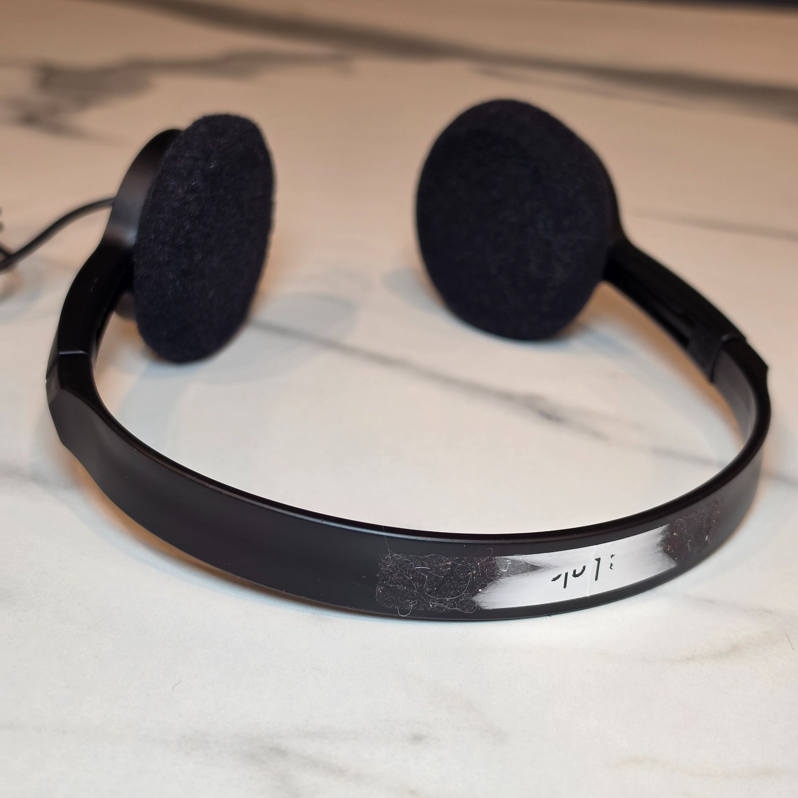 Sony MDR-222 Headphones – Made in Thailand – Excellent Working Condition