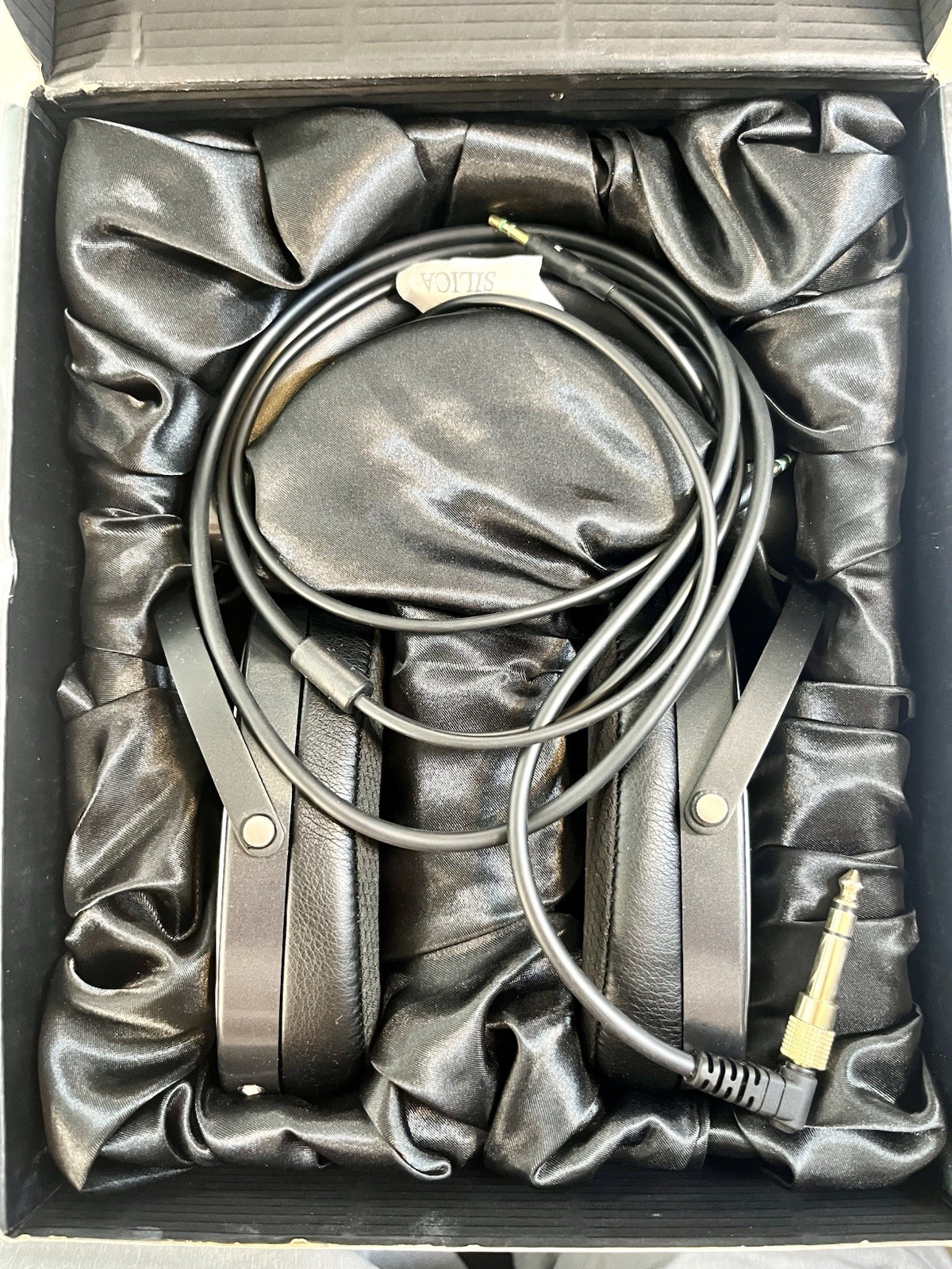 HIFIMAN Edition XS Planar Magnetic Open Back Headphones Tested Works Box