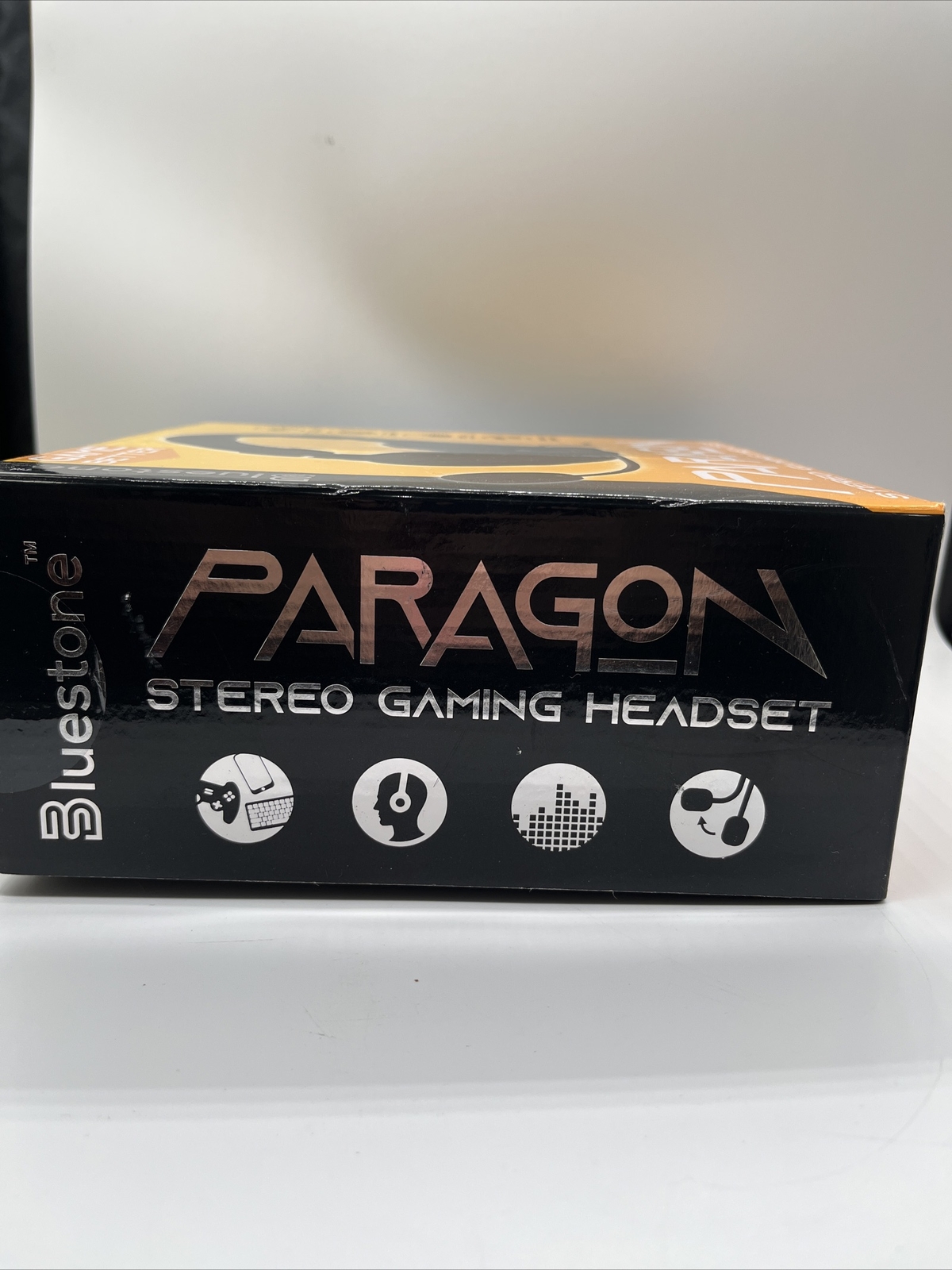 Paragon Stereo Gaming Headphones with Microphone in Black Bluestone Game Better