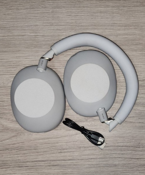 Sony WH-1000XM6 The Best Wireless Noise Canceling Headphones / Platinum Silver