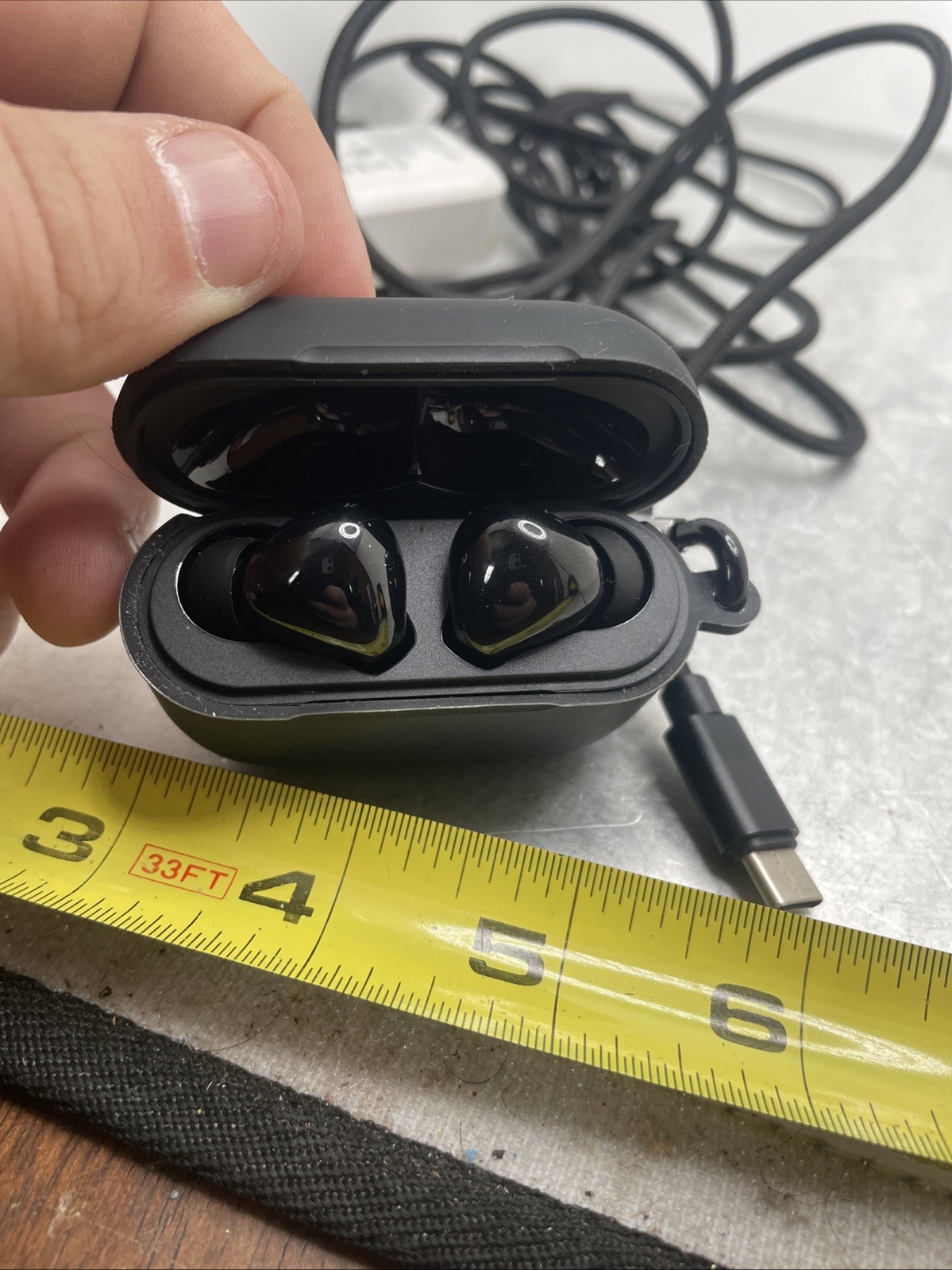 Tzumi ProBuds V2 Wireless Bluetooth Earbuds ~ Black