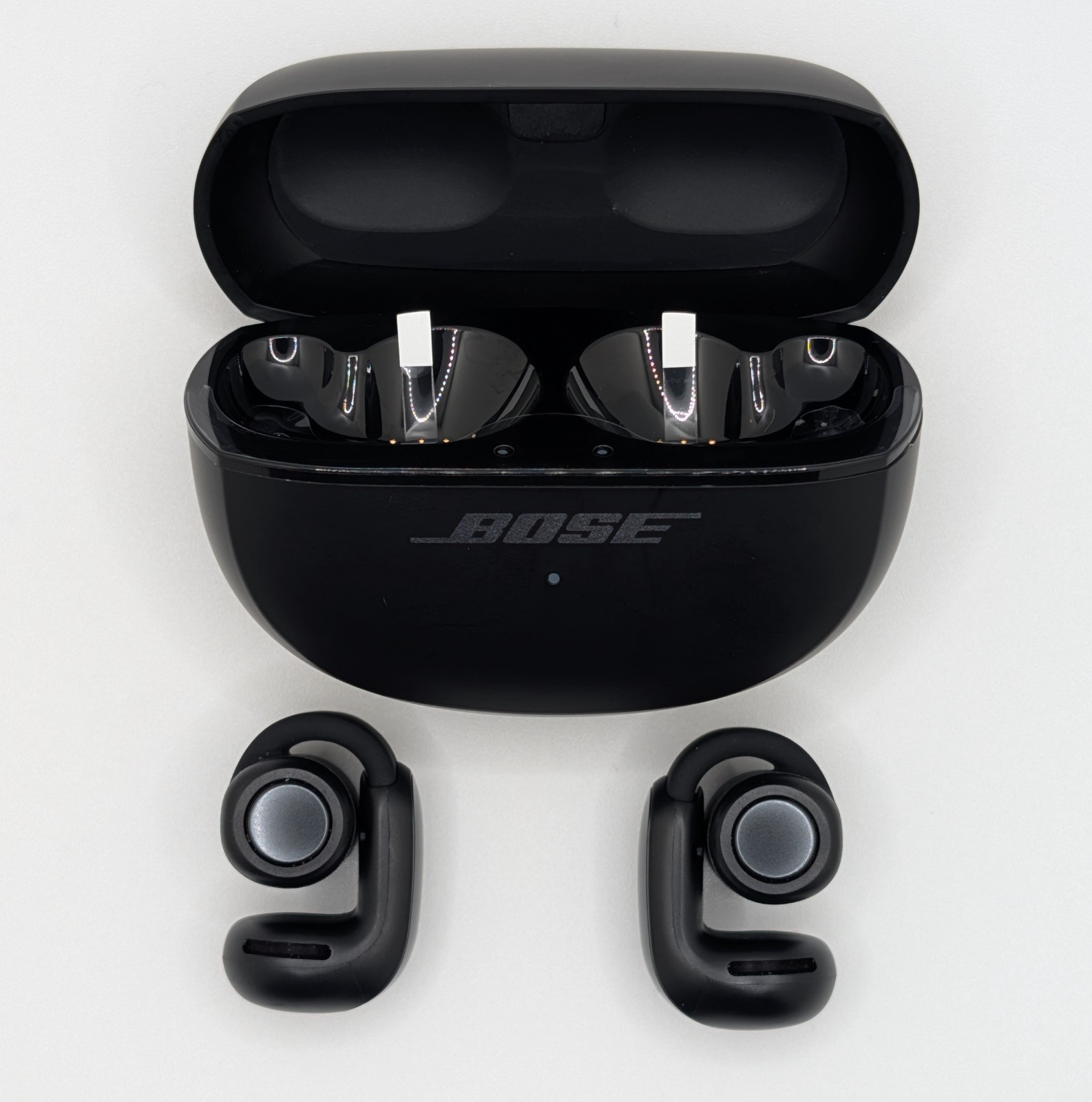 NEW – Bose Ultra Open Earbuds, Black – Wireless Bluetooth Open‑Ear. ~2AE~
