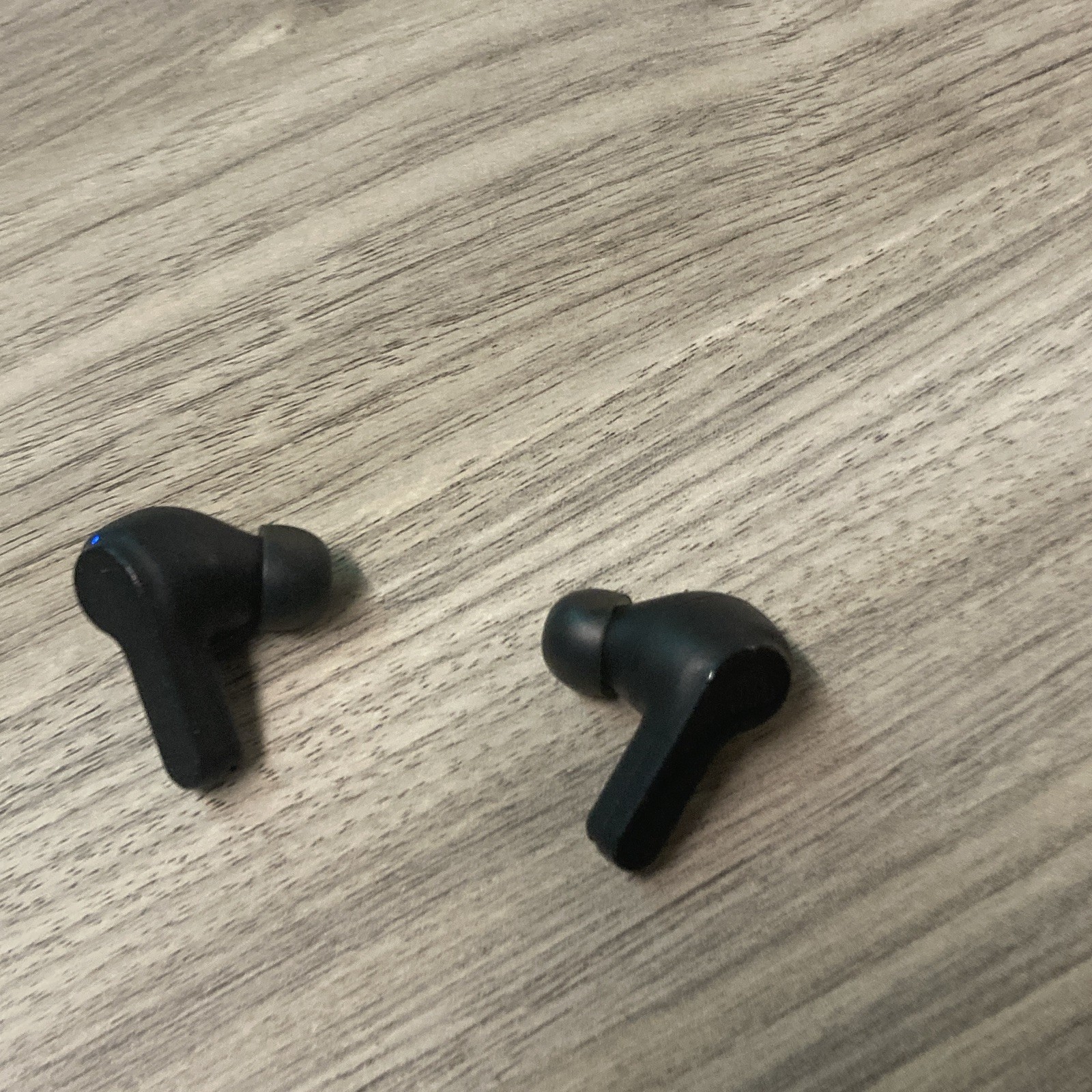 JBL Black Wireless Bluetooth In-Ear Earbuds with Charging Case