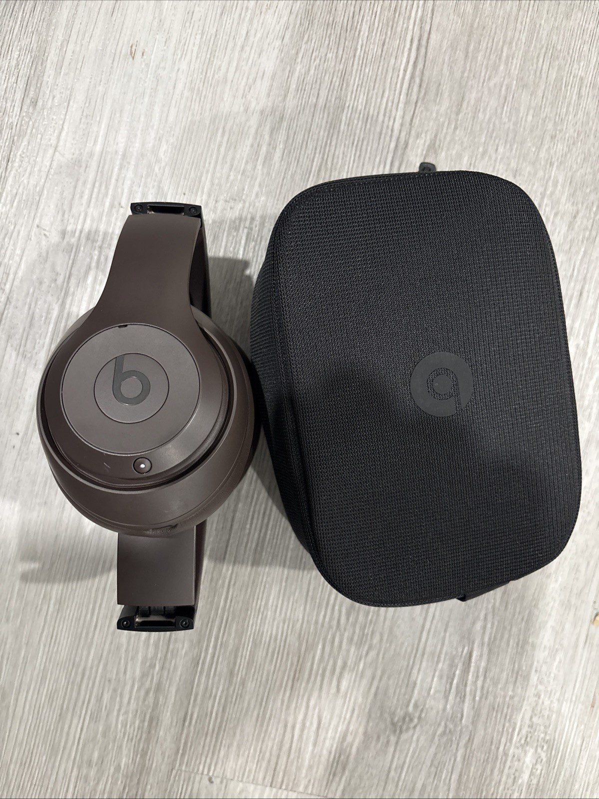 DR- Dres Studio Pro Wireless Over-Ear Headphones-brown