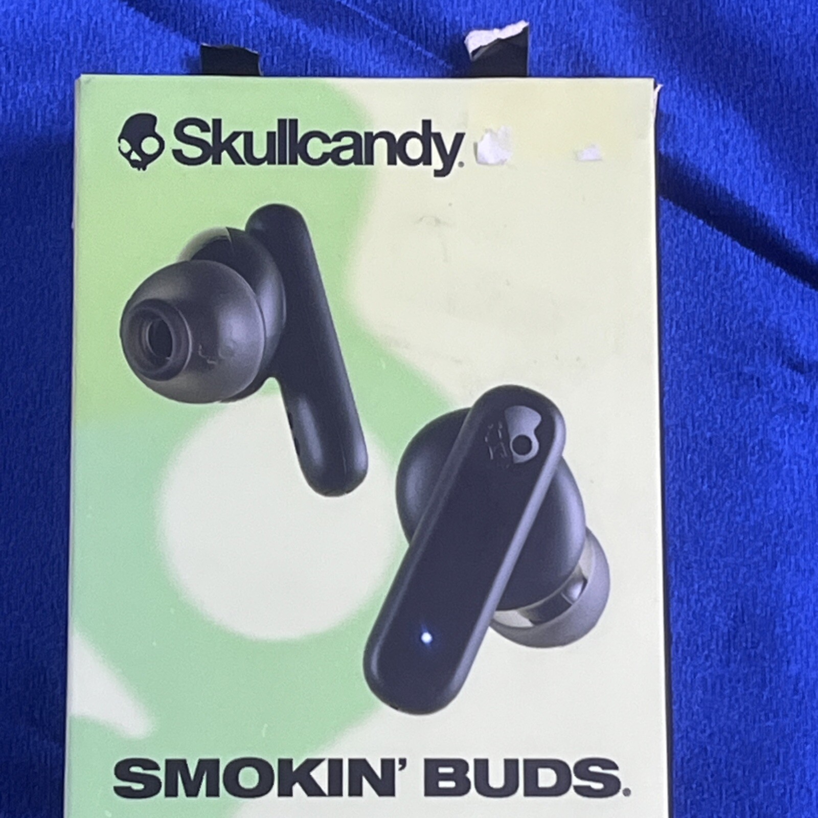 Skullcandy Wireless Bluetooth Earbuds Black Nuevo Caja Dañado Como Se Mira
