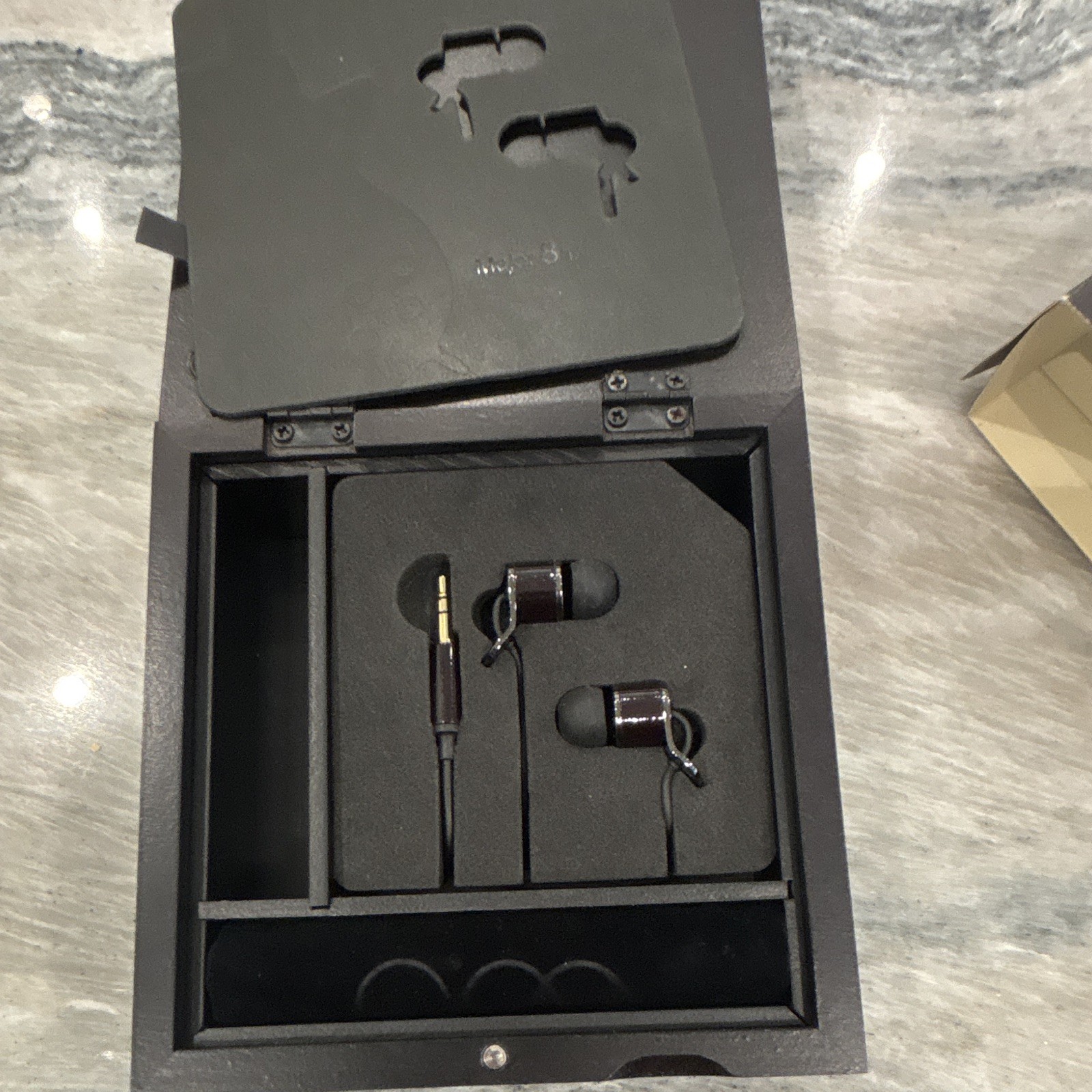 Chord & Major Major 8’13 In-Ear Earbuds Wired 3.5mm 1.2m Black Stereo