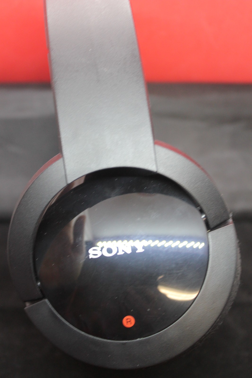 Sony MDR-RF985RK Over Ear Headphones – Black