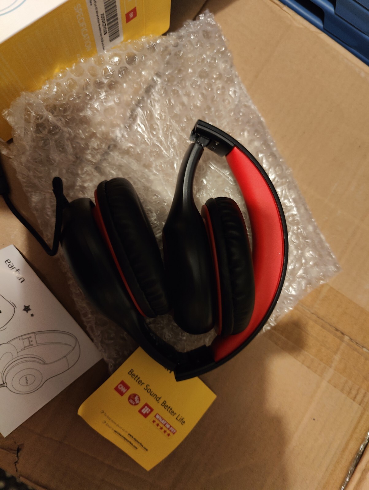 New EarFun Kids Headphones Wired with Microphone Red and Black