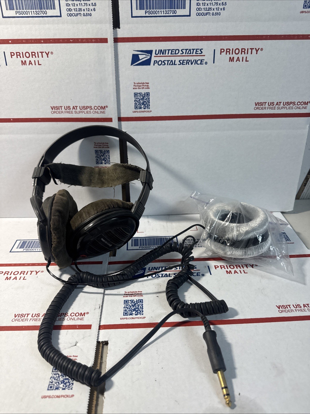 Beyerdynamic DT 801 Studio Headphones – Made in Germany