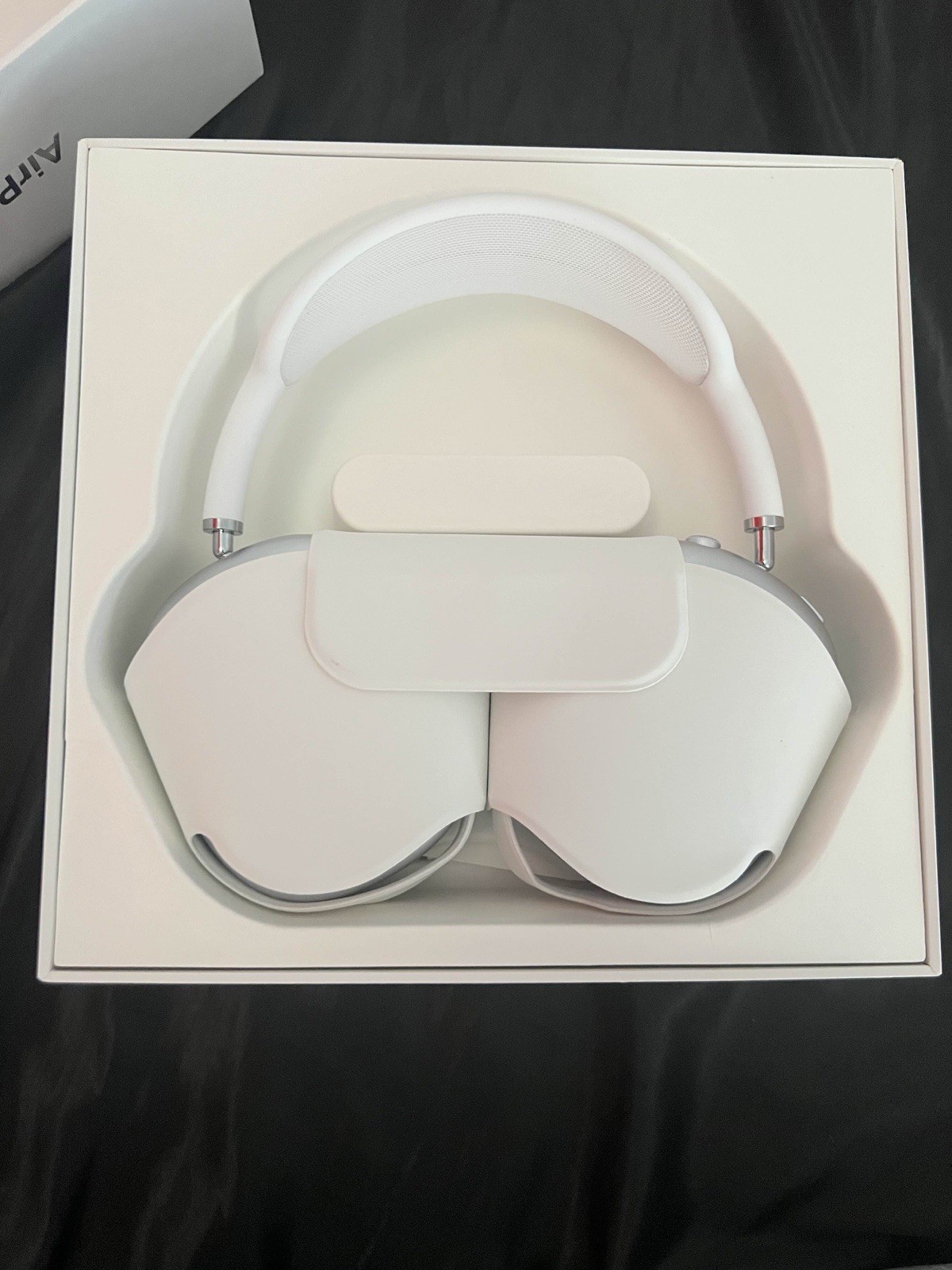 Apple AirPods Max Silver/White Over-Ear Bluetooth Headphones w/ ANC, Mic