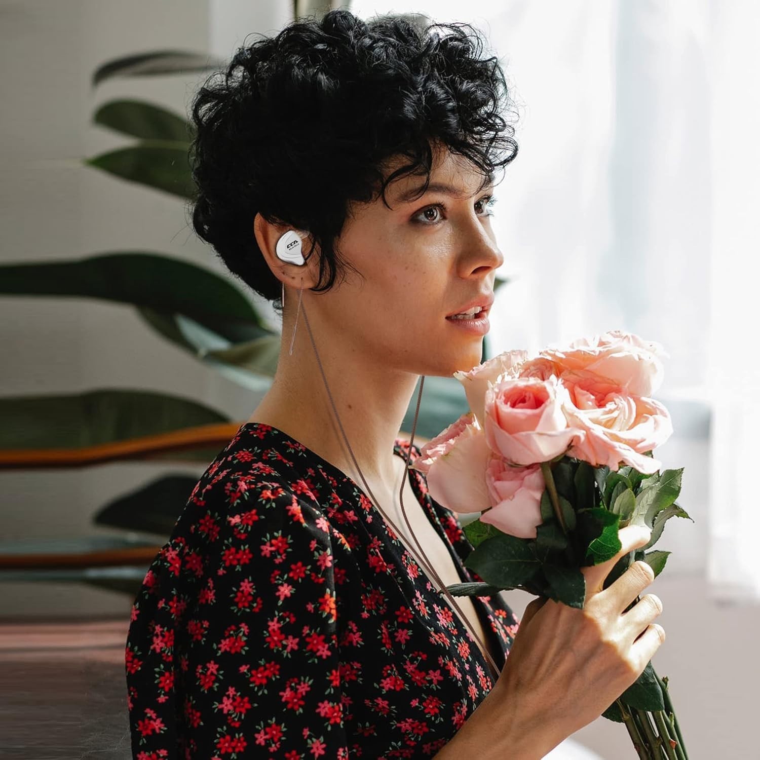 CCA C10 Wired HiFi Earbuds – Exceptional 4BA 1DD Sound, Perfect for Music Lovers