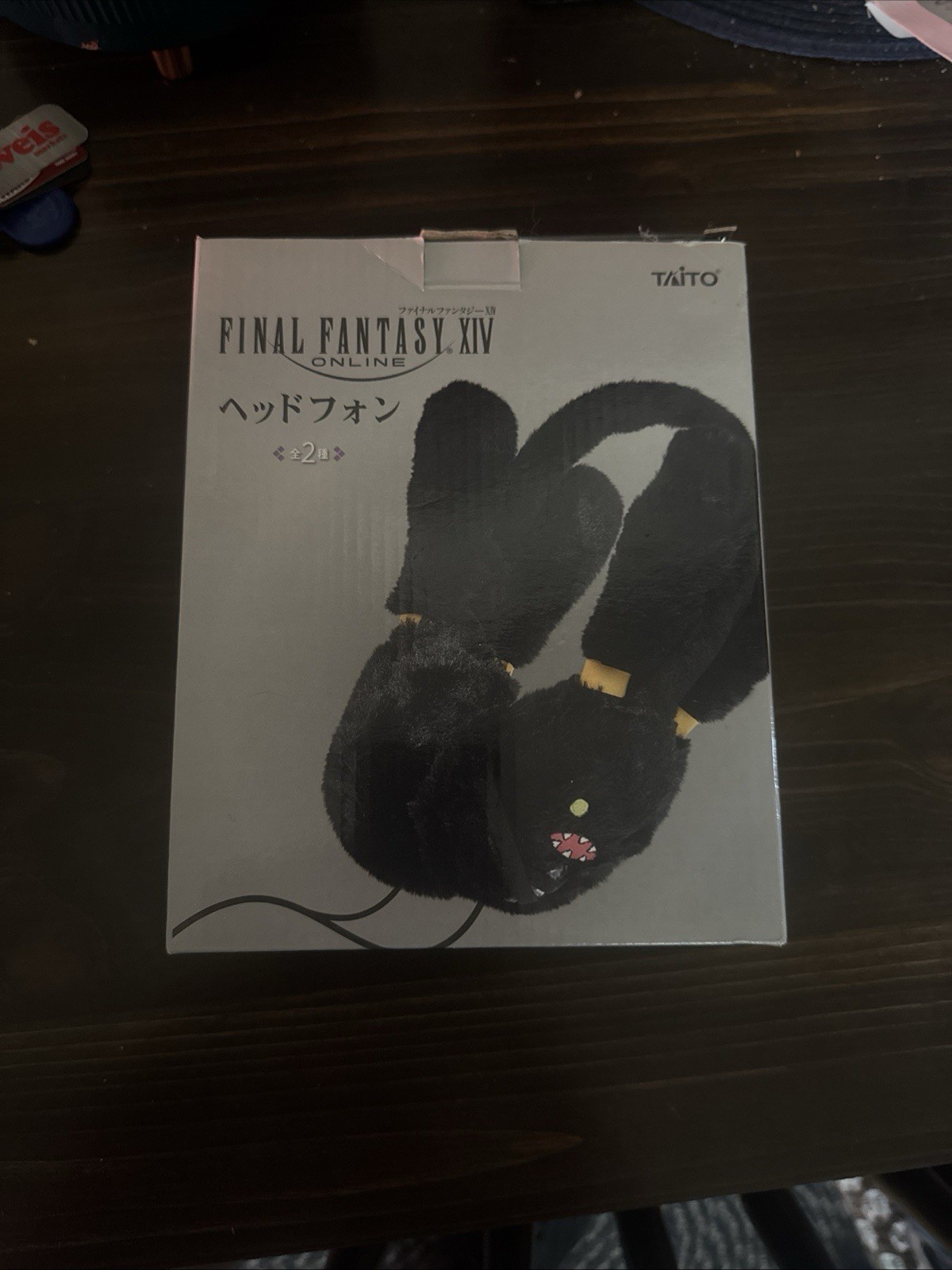 Taito Final Fantasy XIV Online Over-Ear Wired Headphones 3.5mm Black/Yellow
