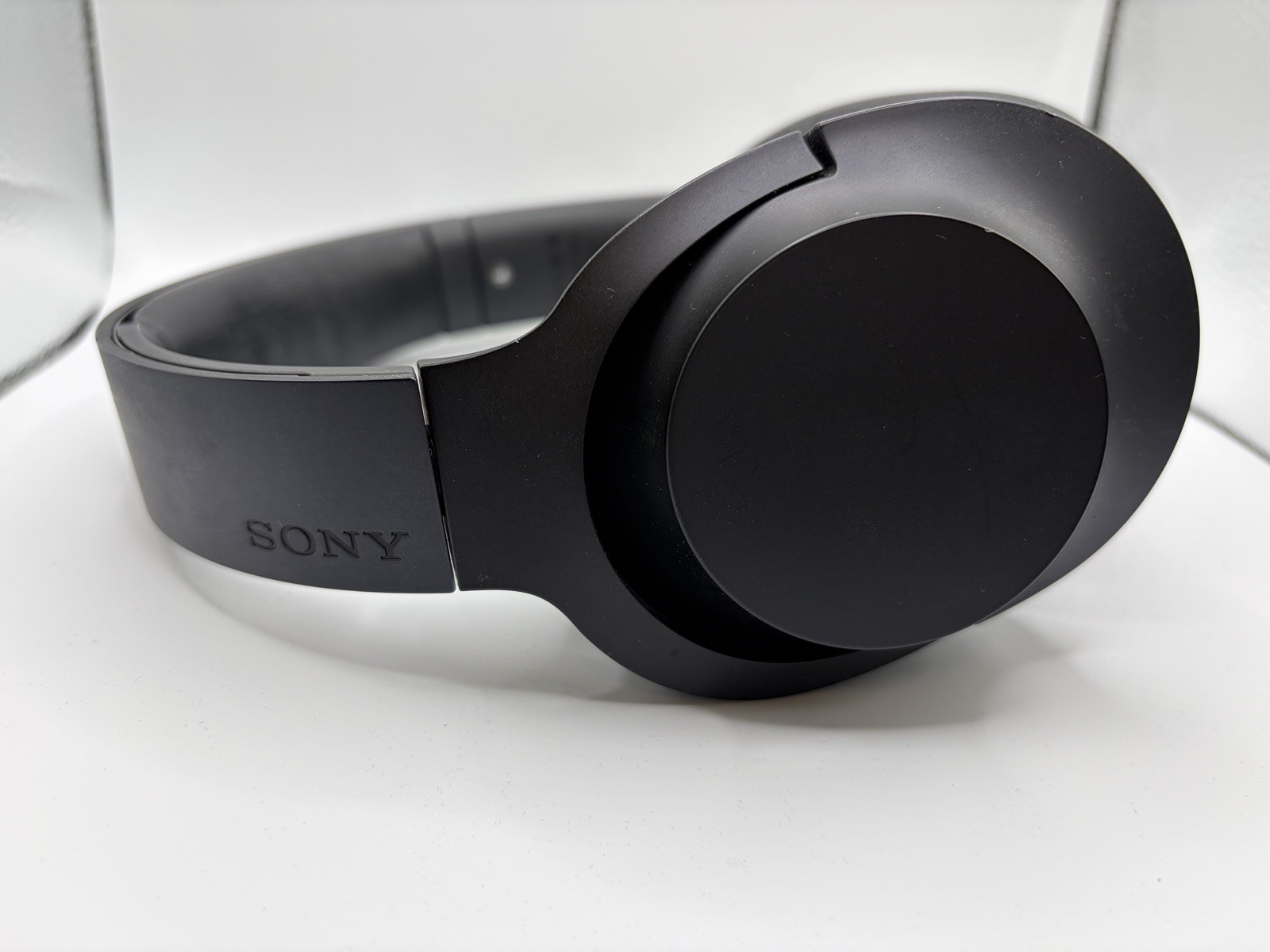 SONY hear.On MDR-100ABN Wireless Noise Cancelling Headphones, Carrying Case