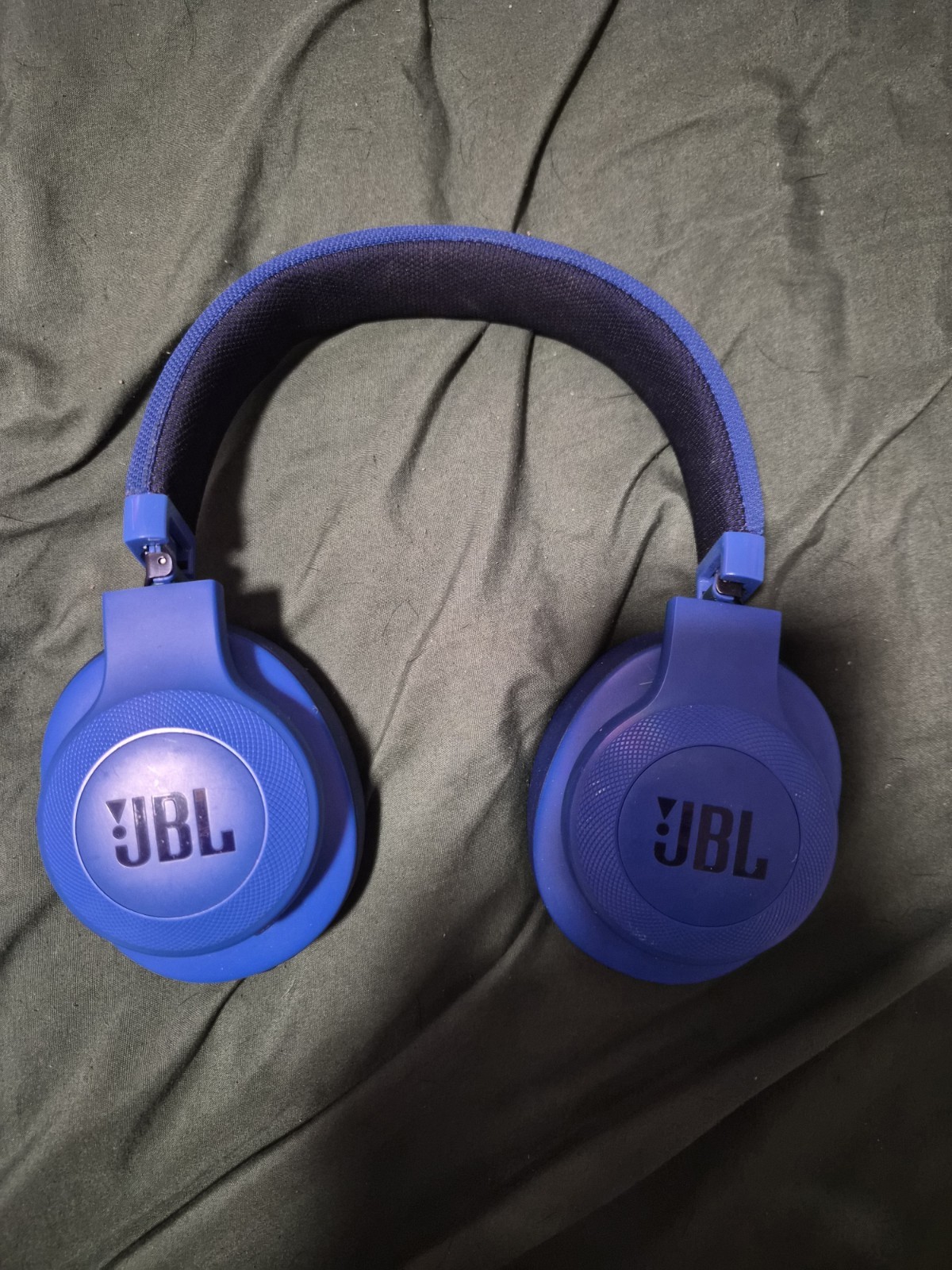 JBL Blue Bluetooth Over-Ear Headphones Wireless Ear-Cup Double Earpiece