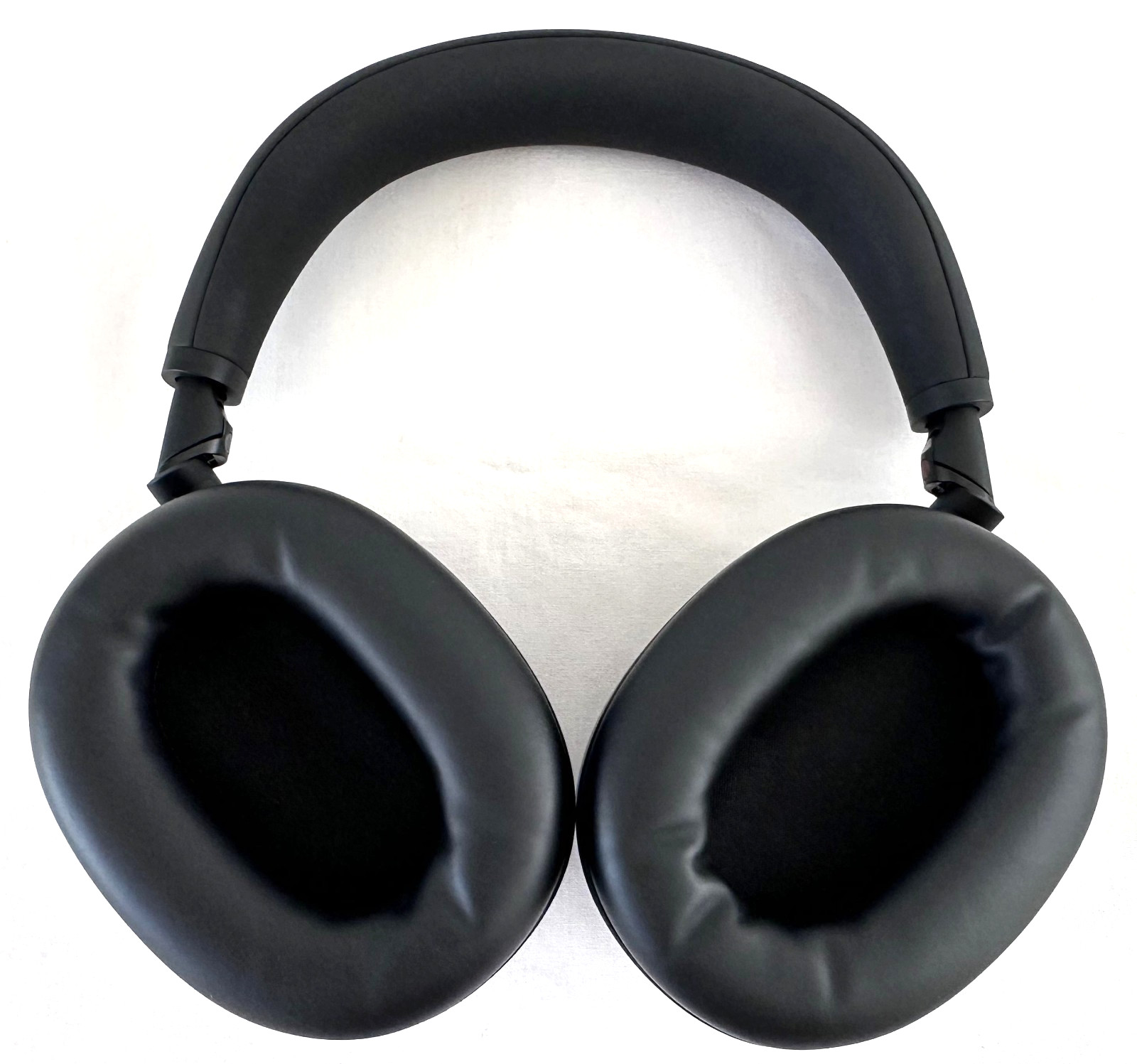 Sony WH-1000XM6 Wireless Noise Canceling Over-Ear Bluetooth Headphones Black 1